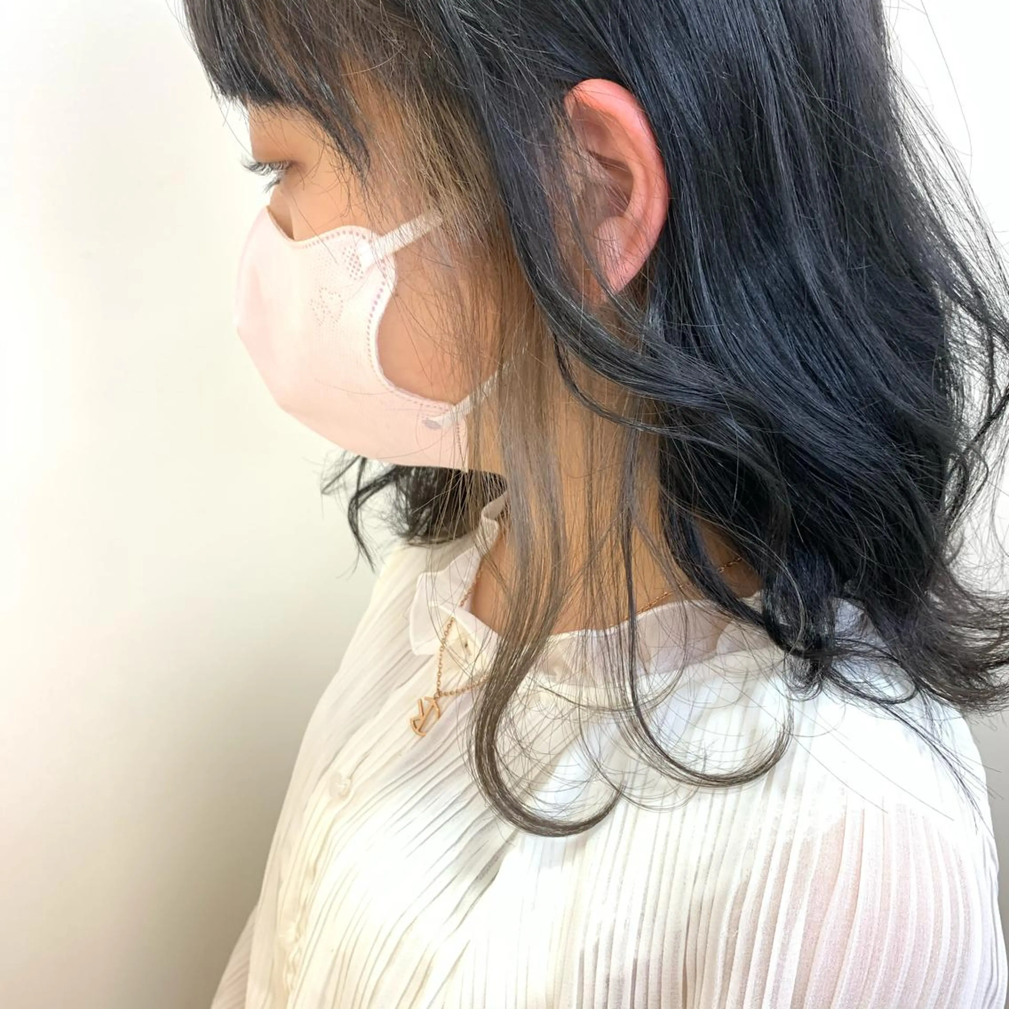 ミディアム カラー ヘアアレンジ カット ヘアカラー トリートメント yuka .のヘアスタイル