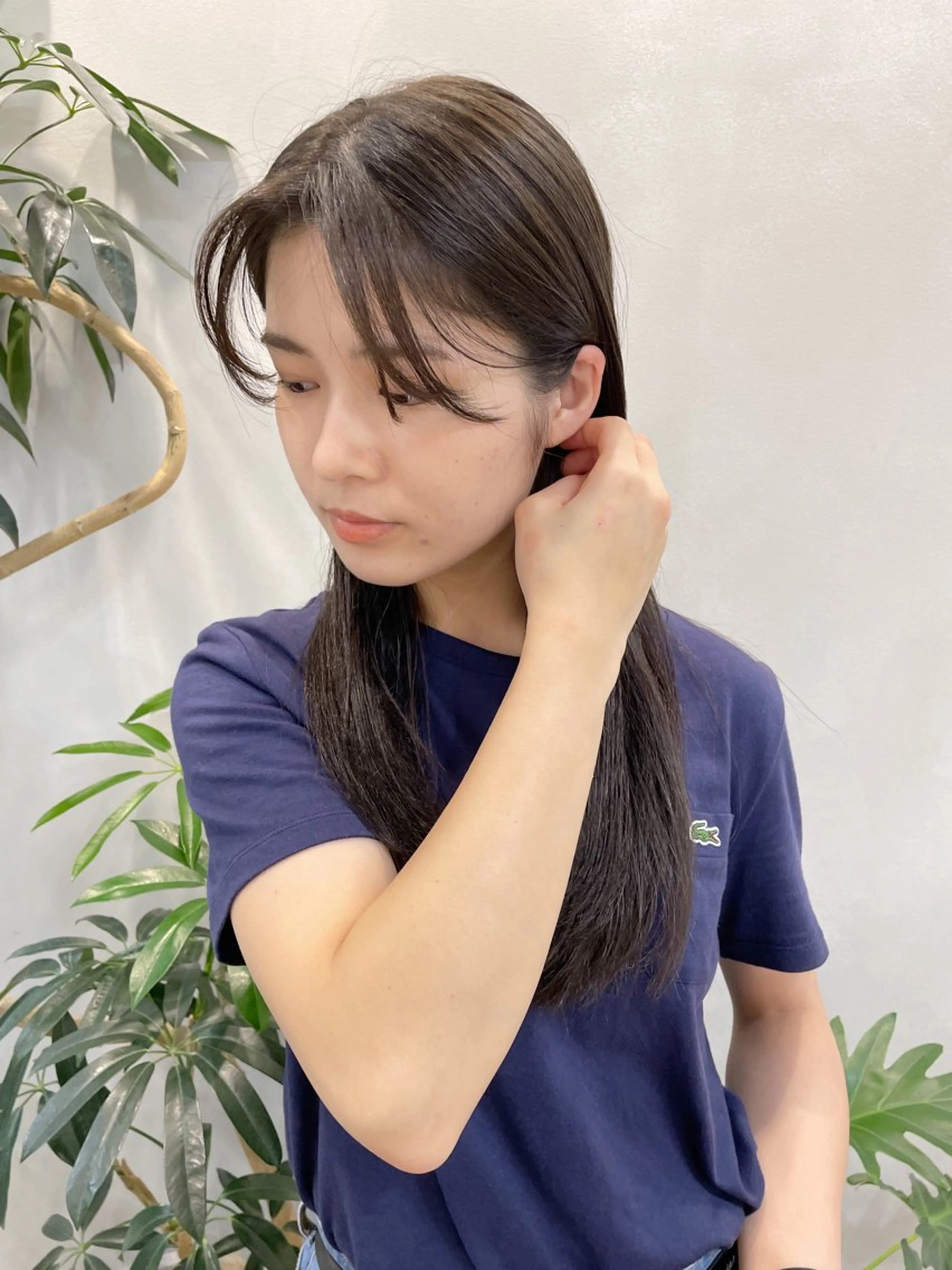 ミディアム 青木 優歩のヘアスタイル