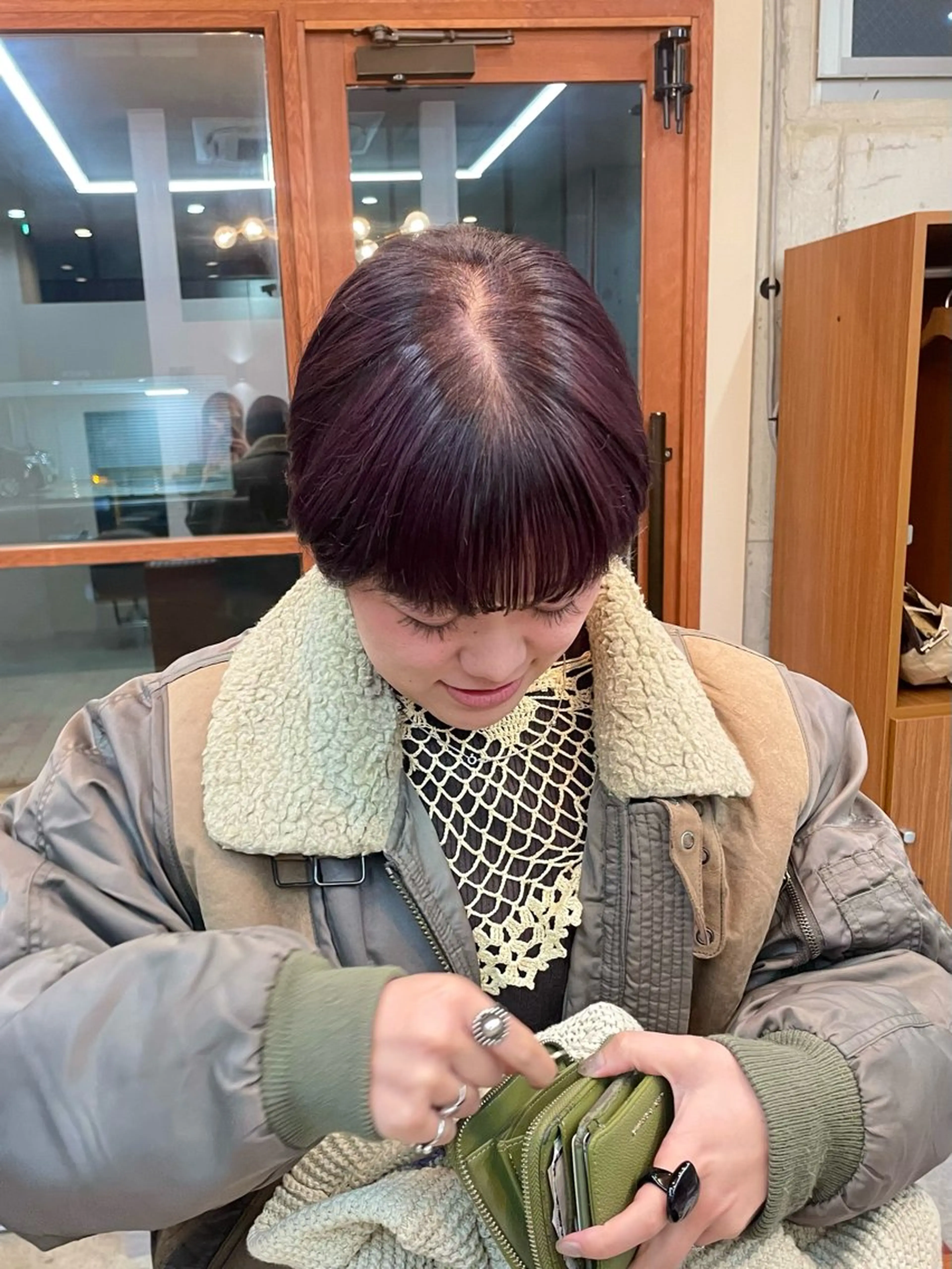 ショート ヘアカラー カリン/ カット・ブリーチのヘアスタイル