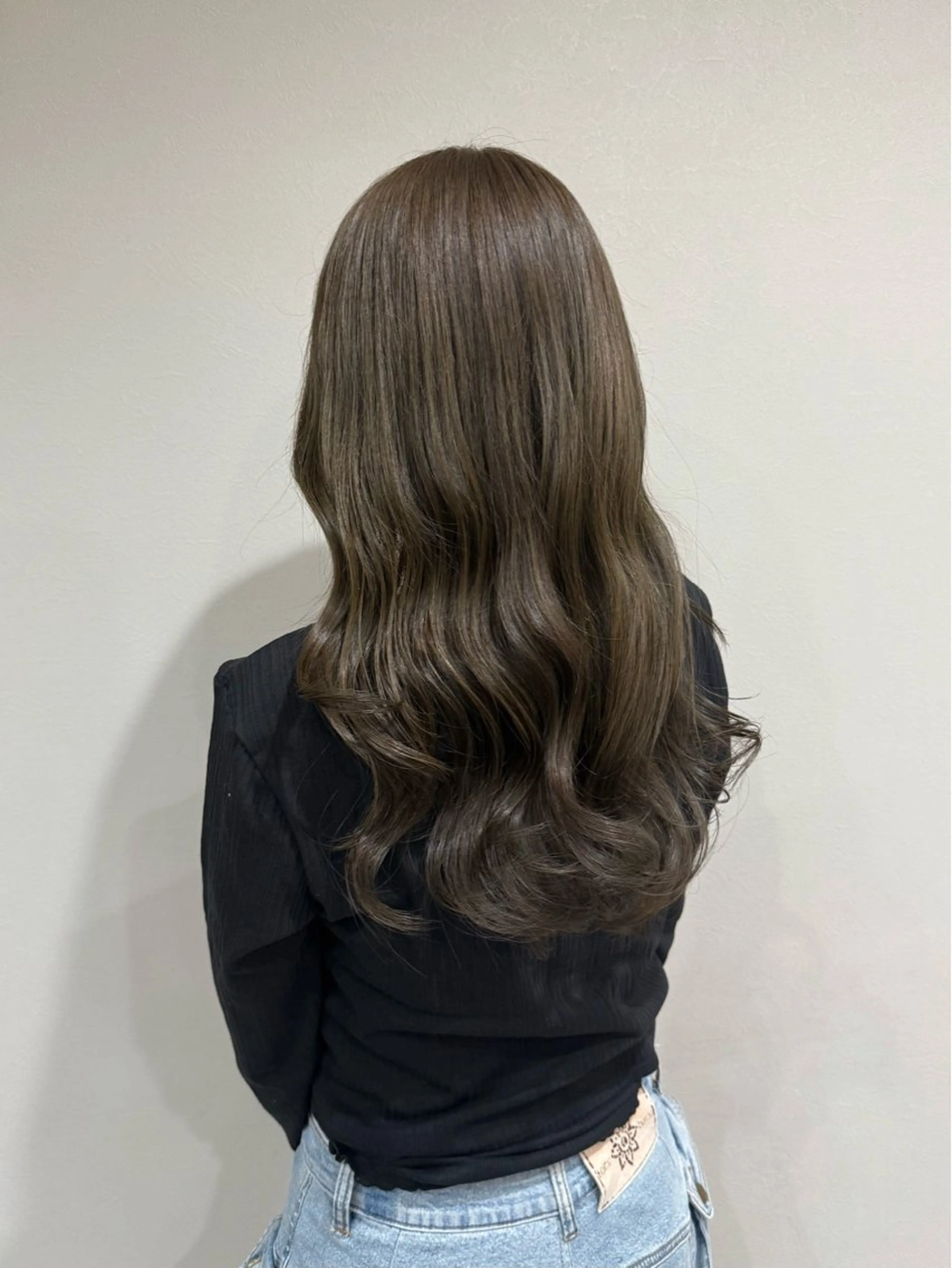 ロング カラー カット ヘアカラー neneka レイヤー／パーマのヘアスタイル