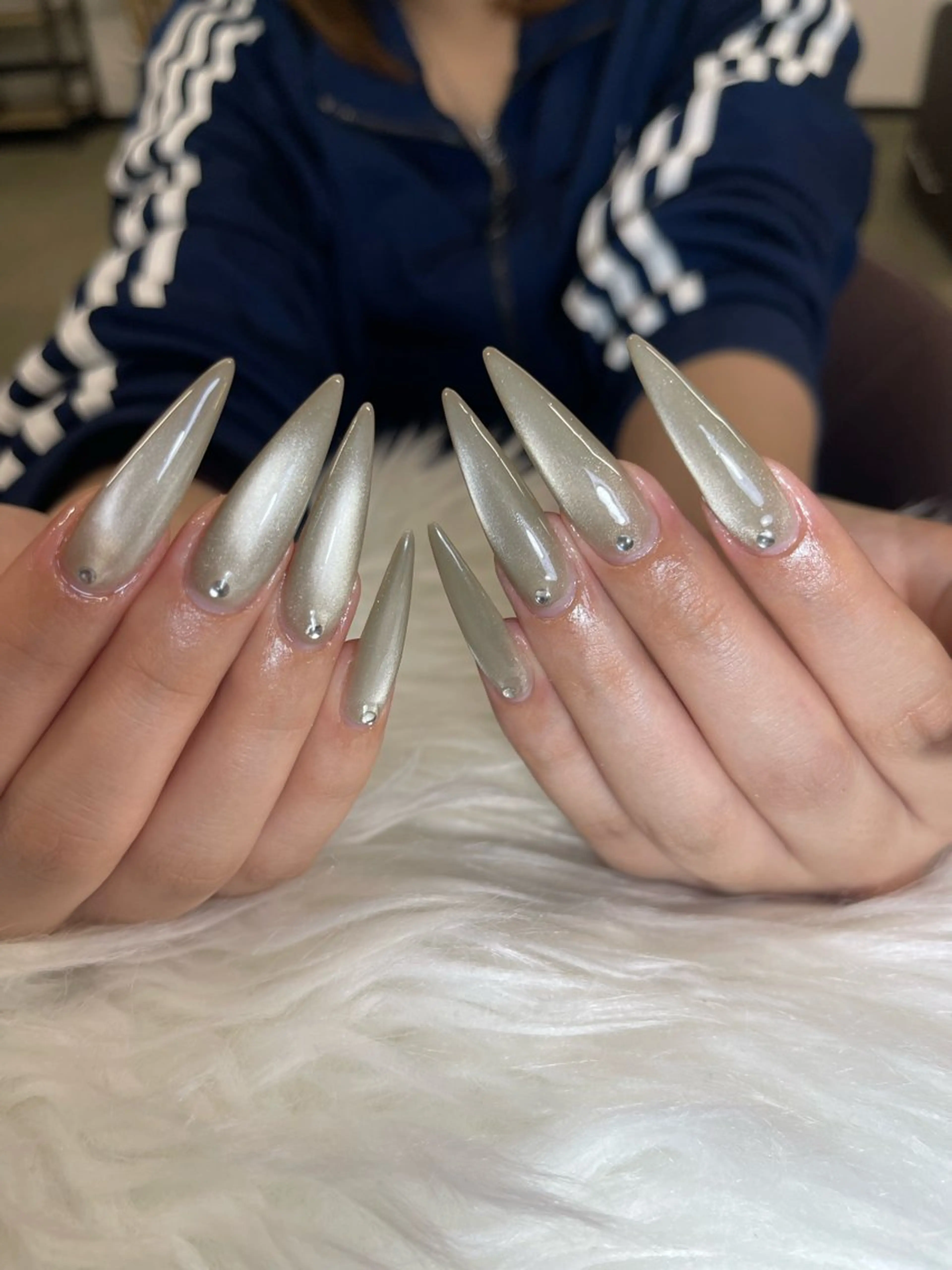 ネイル ハンドネイル NiJi Nailsのネイルデザイン