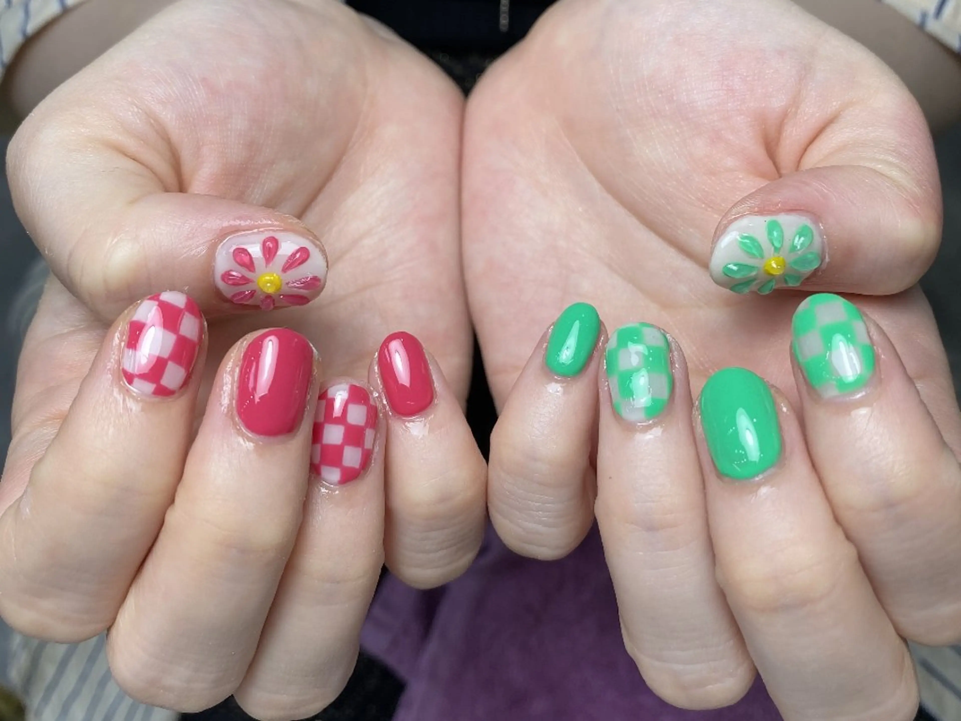 ネイル アートネイル フラワーネイル フットネイル フレンチネイル ジェルネイル ハンドネイル UM Nail Salonのネイルデザイン