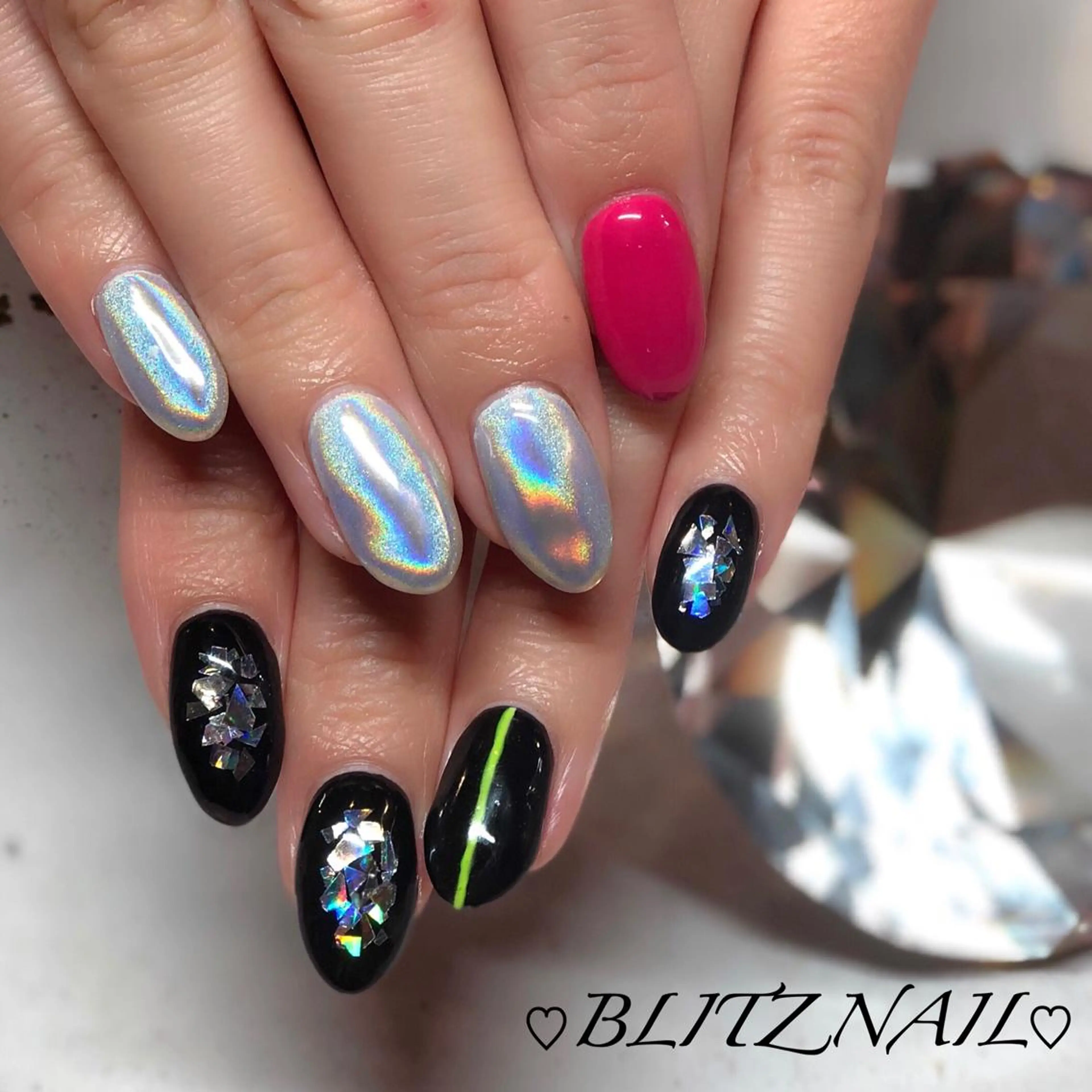 ネイル BLITZ Nail 岩田💅🏻✨のネイルデザイン