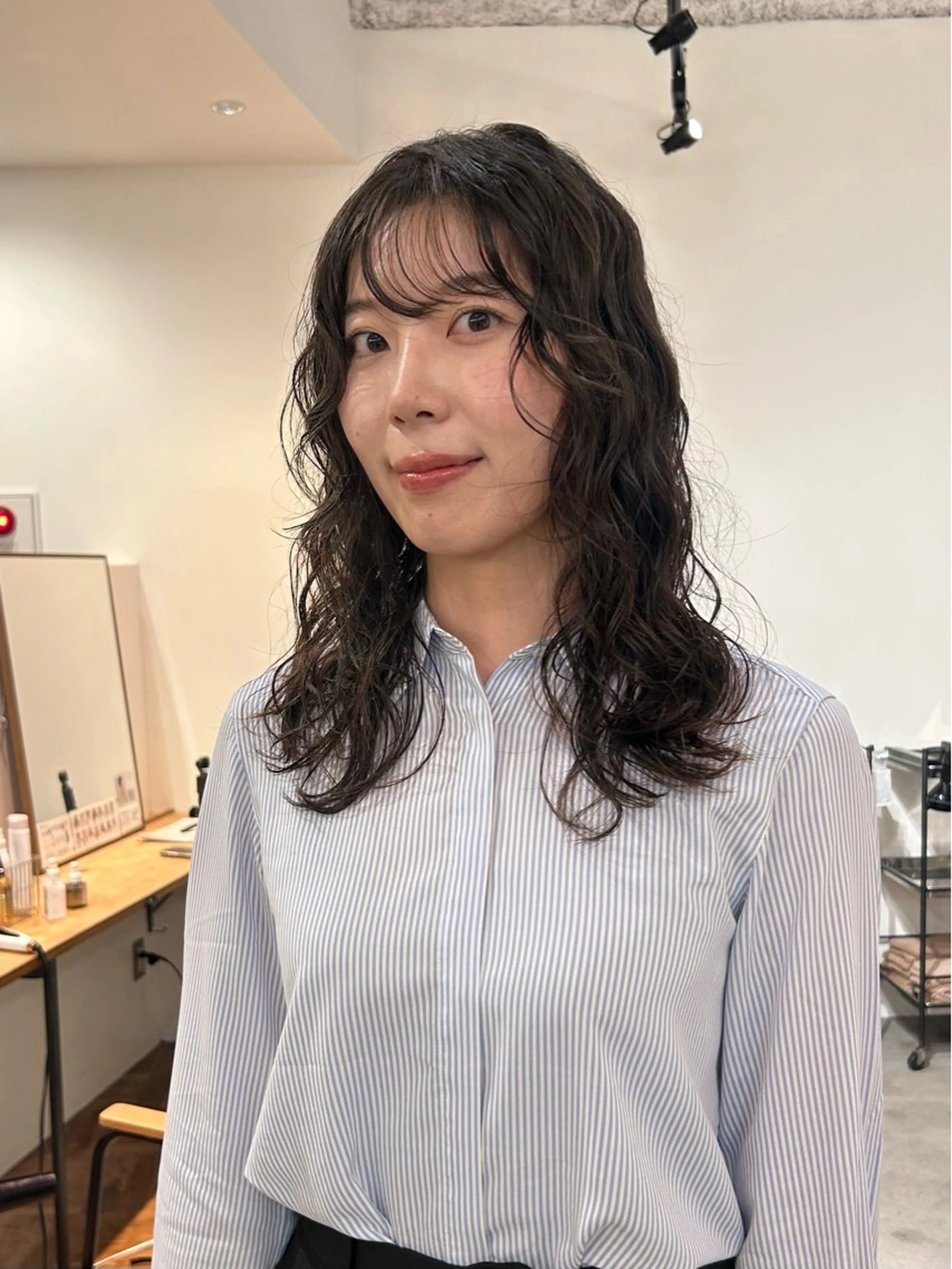 ミディアム カット パーマ みうら ありさのヘアスタイル