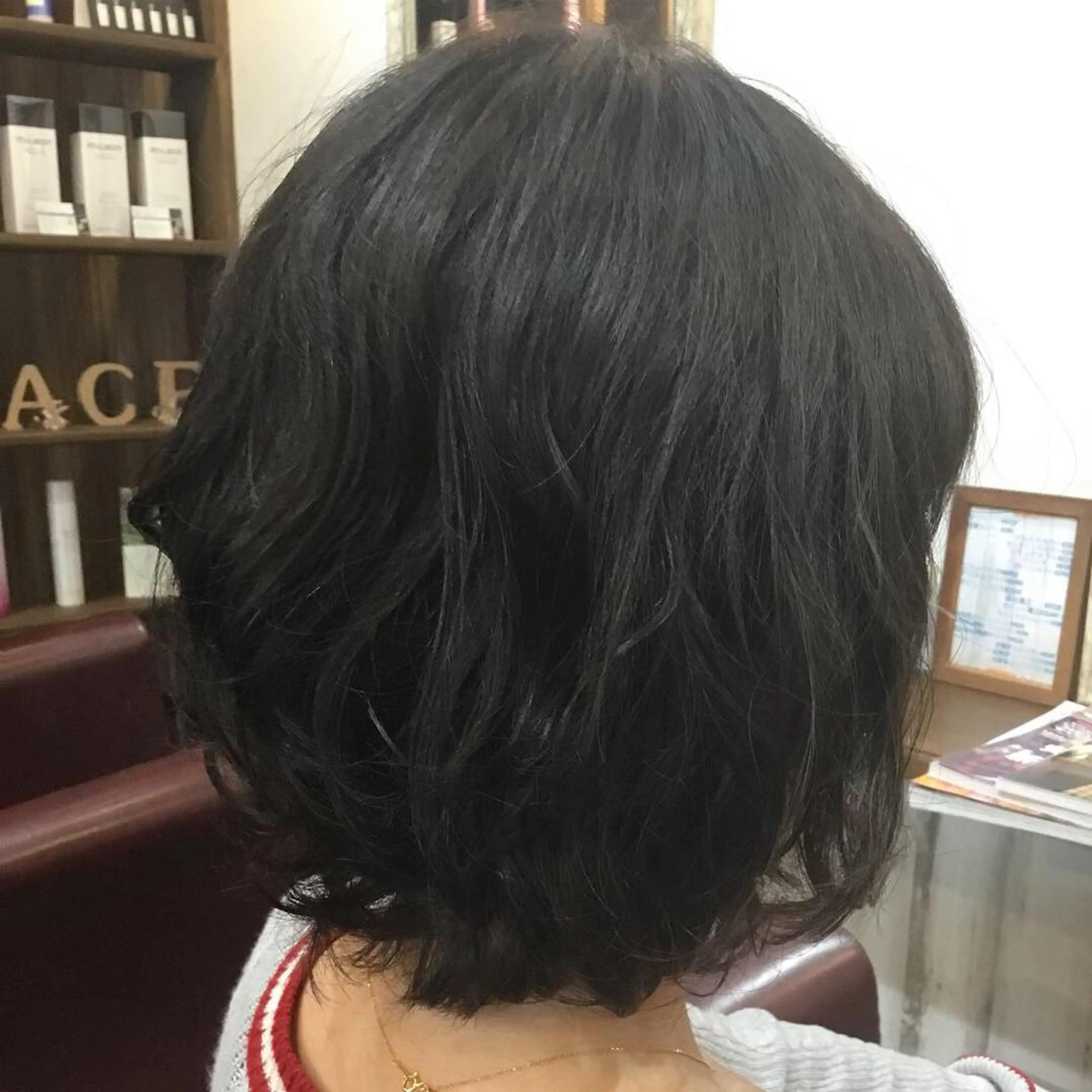 ミディアム パーマ 金崎 新吾のヘアスタイル