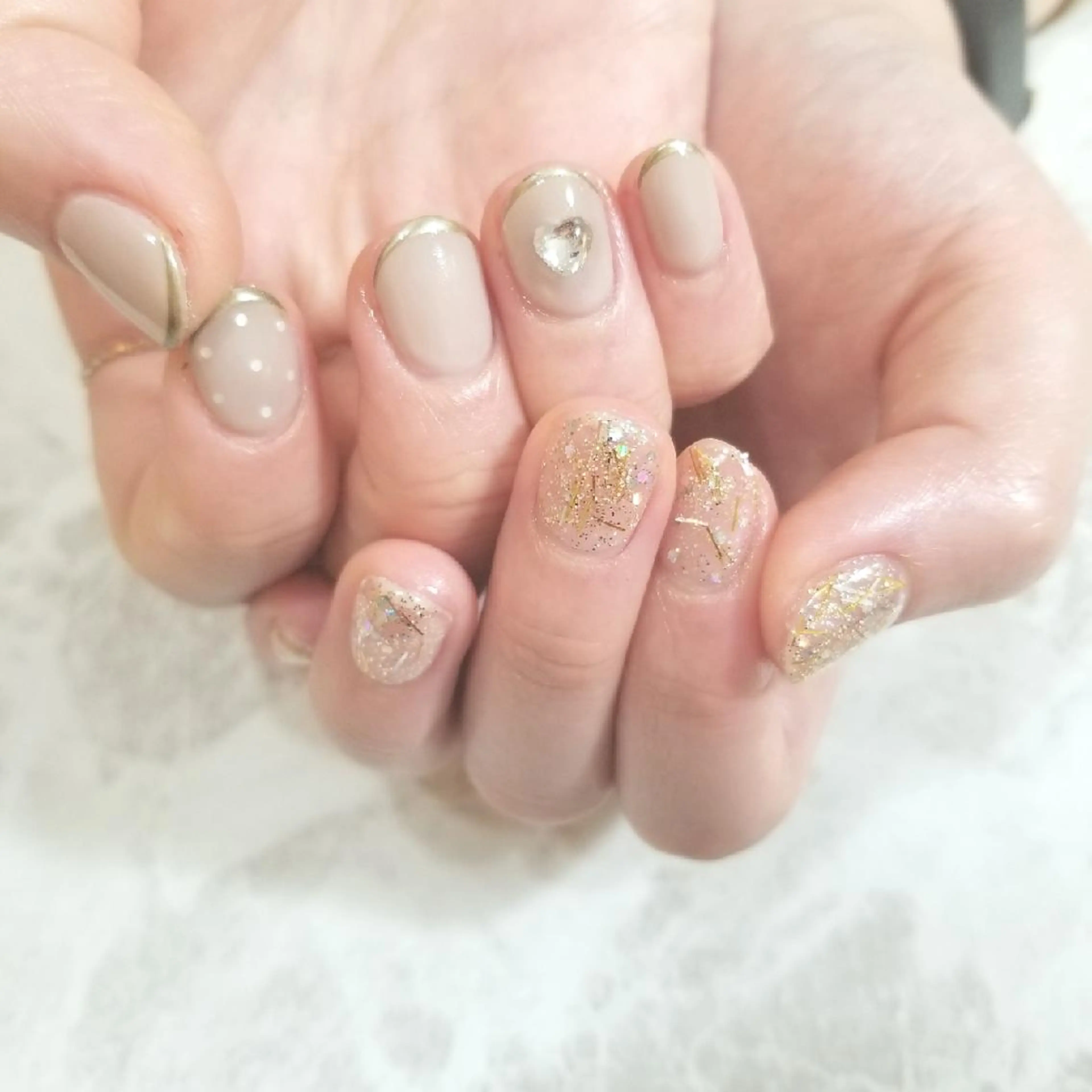 ネイル ハンドネイル nijiiro🌈 サトウのネイルデザイン