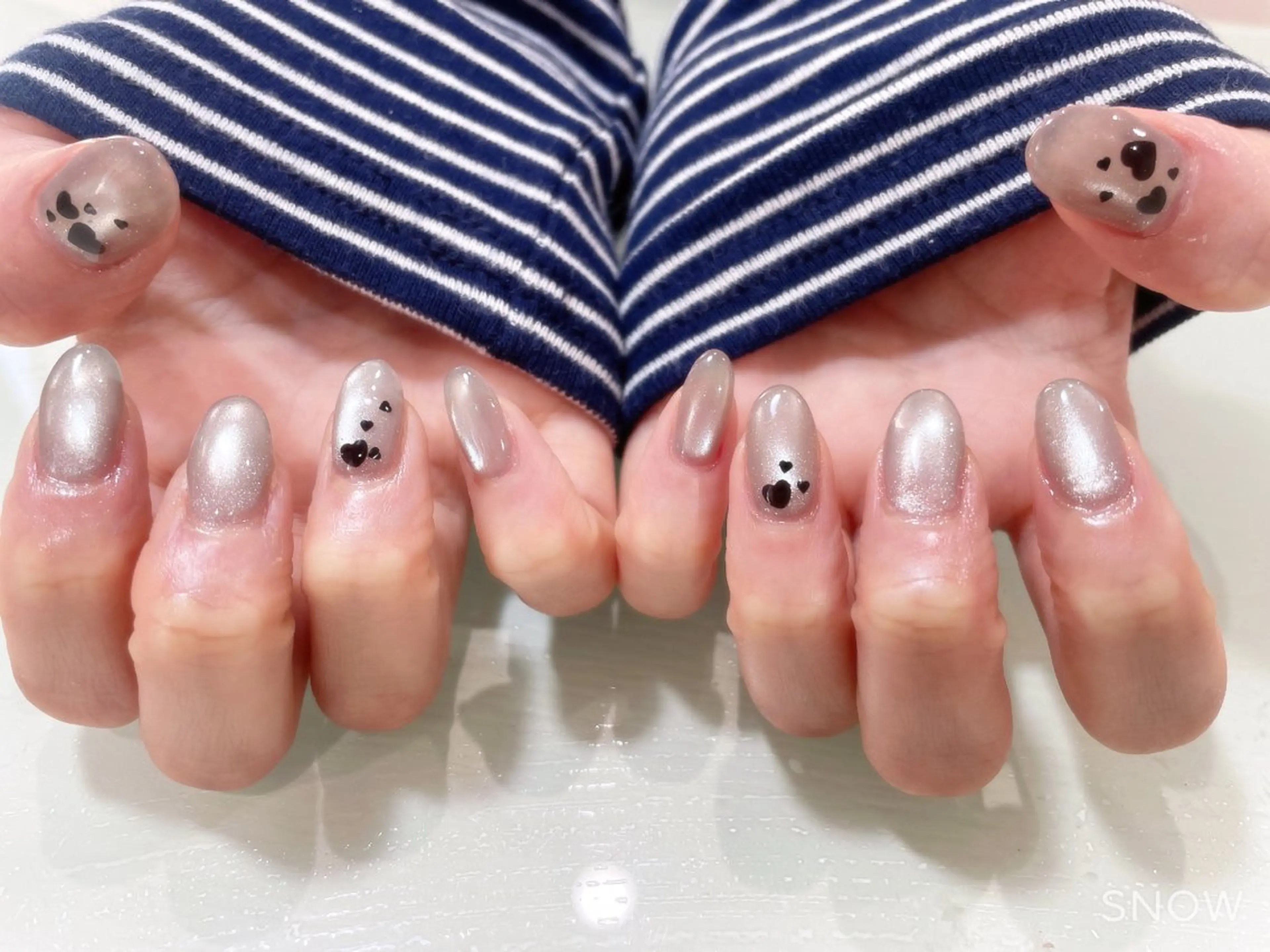 ハンド💅大人気♪マグネットネイル（付け替えオフなし）の写真