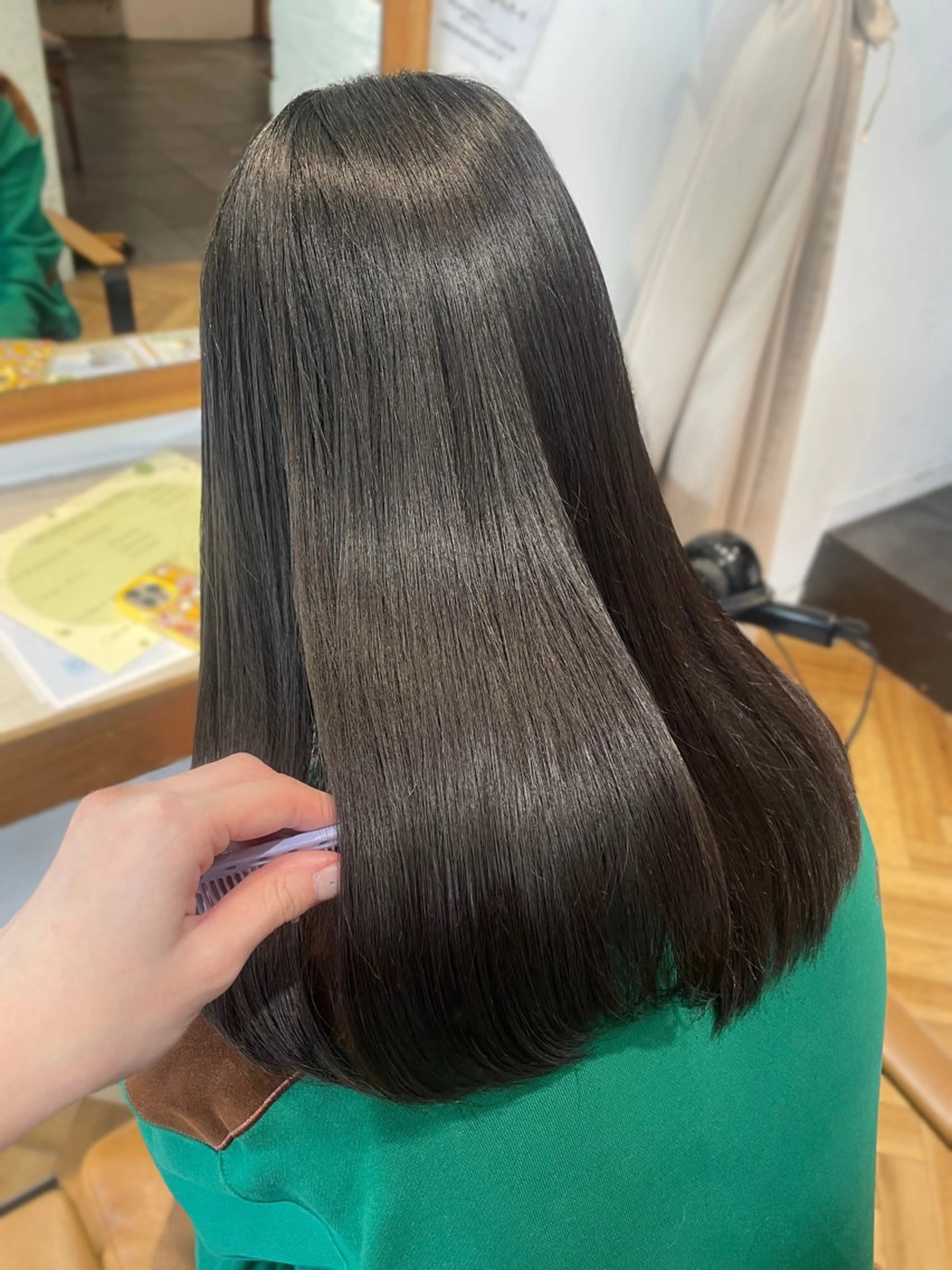 セミロング パーマ 縮毛矯正 縮毛矯正 𝒚𝒖-𝒓𝒊 ⸝⋆艶color🌙のヘアスタイル