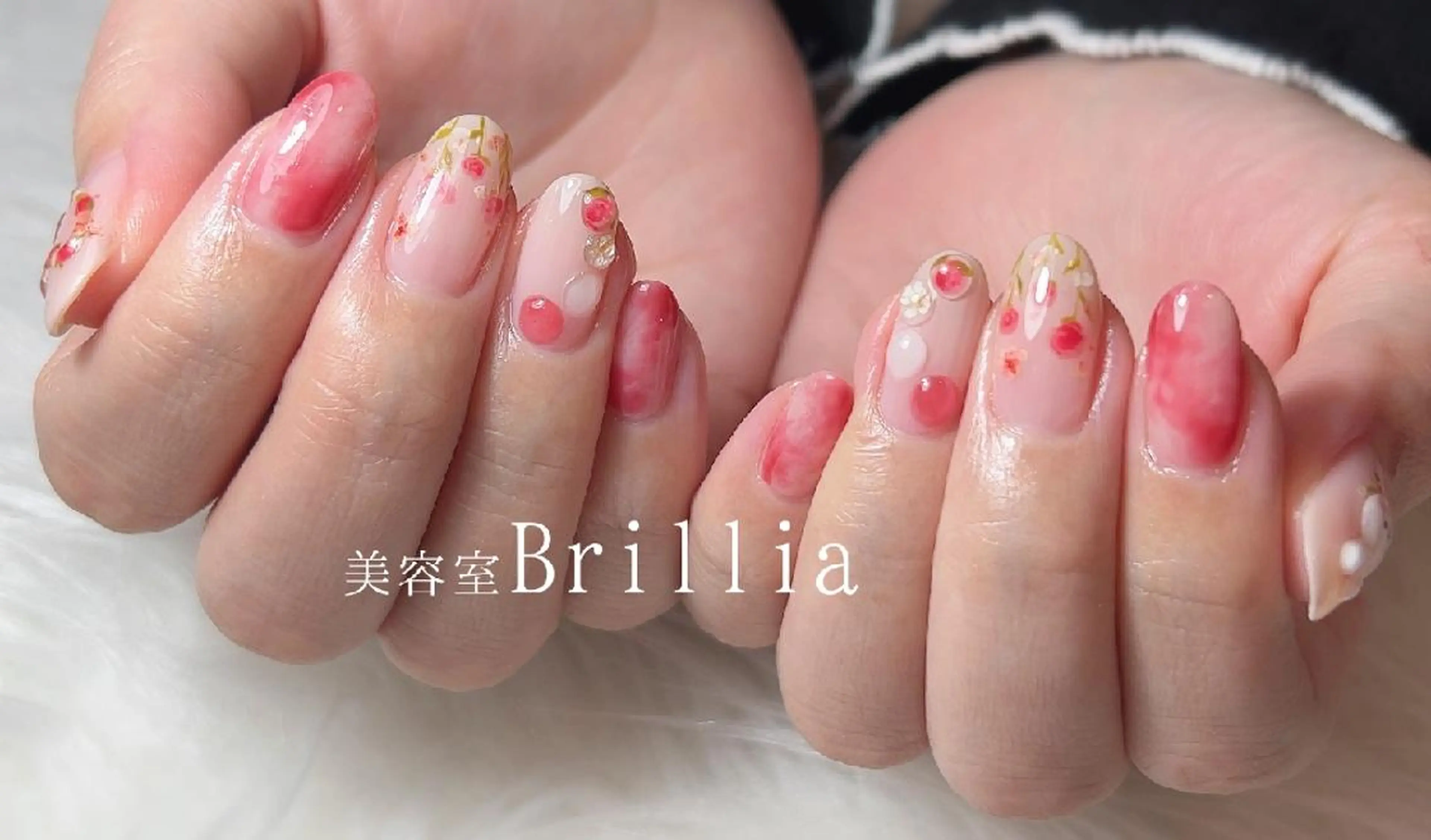 ネイル ハンドネイル 柴田 彩のネイルデザイン