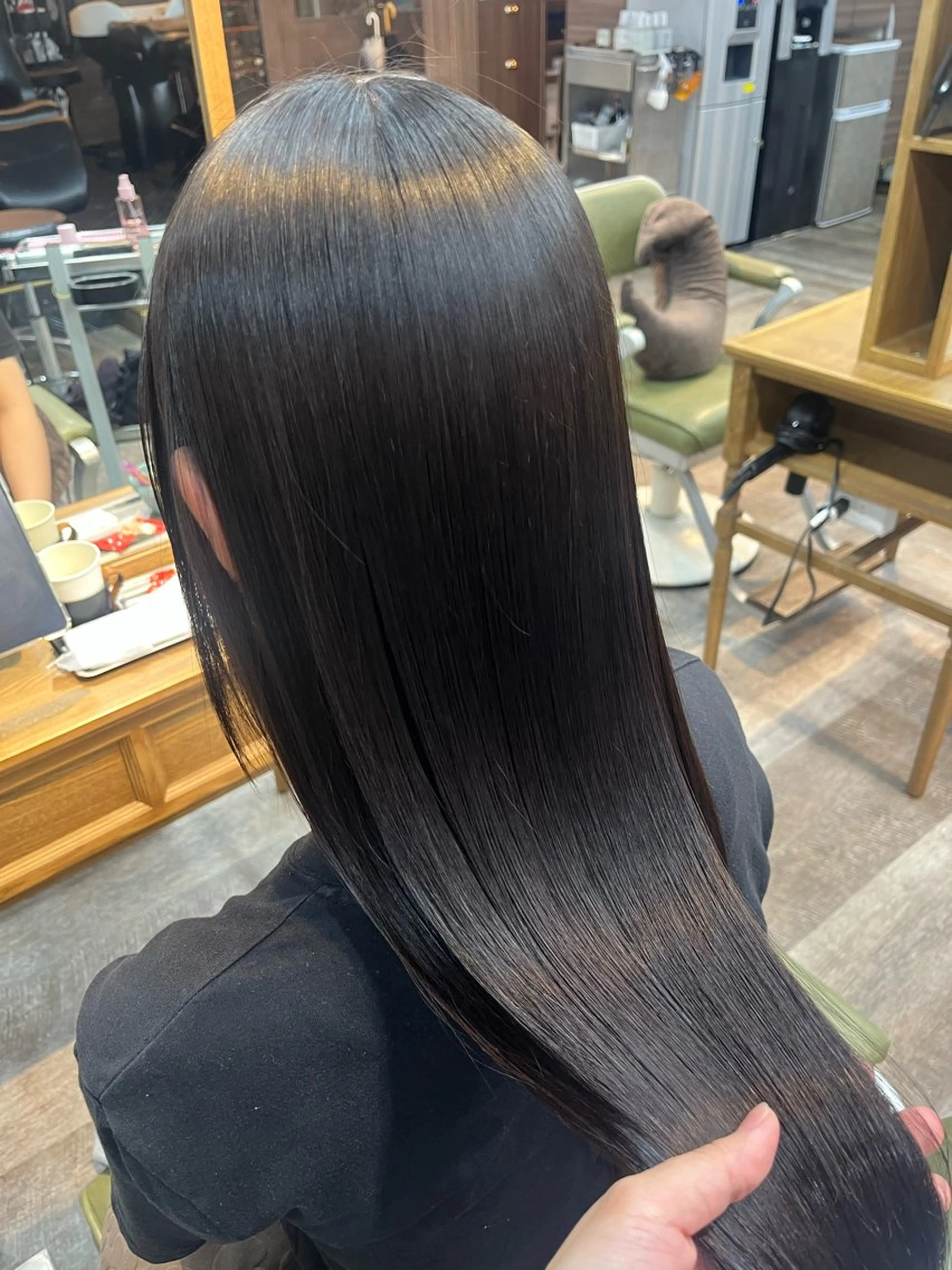 ロング パーマ 縮毛矯正 縮毛矯正 トリートメント こと 🐰のヘアスタイル