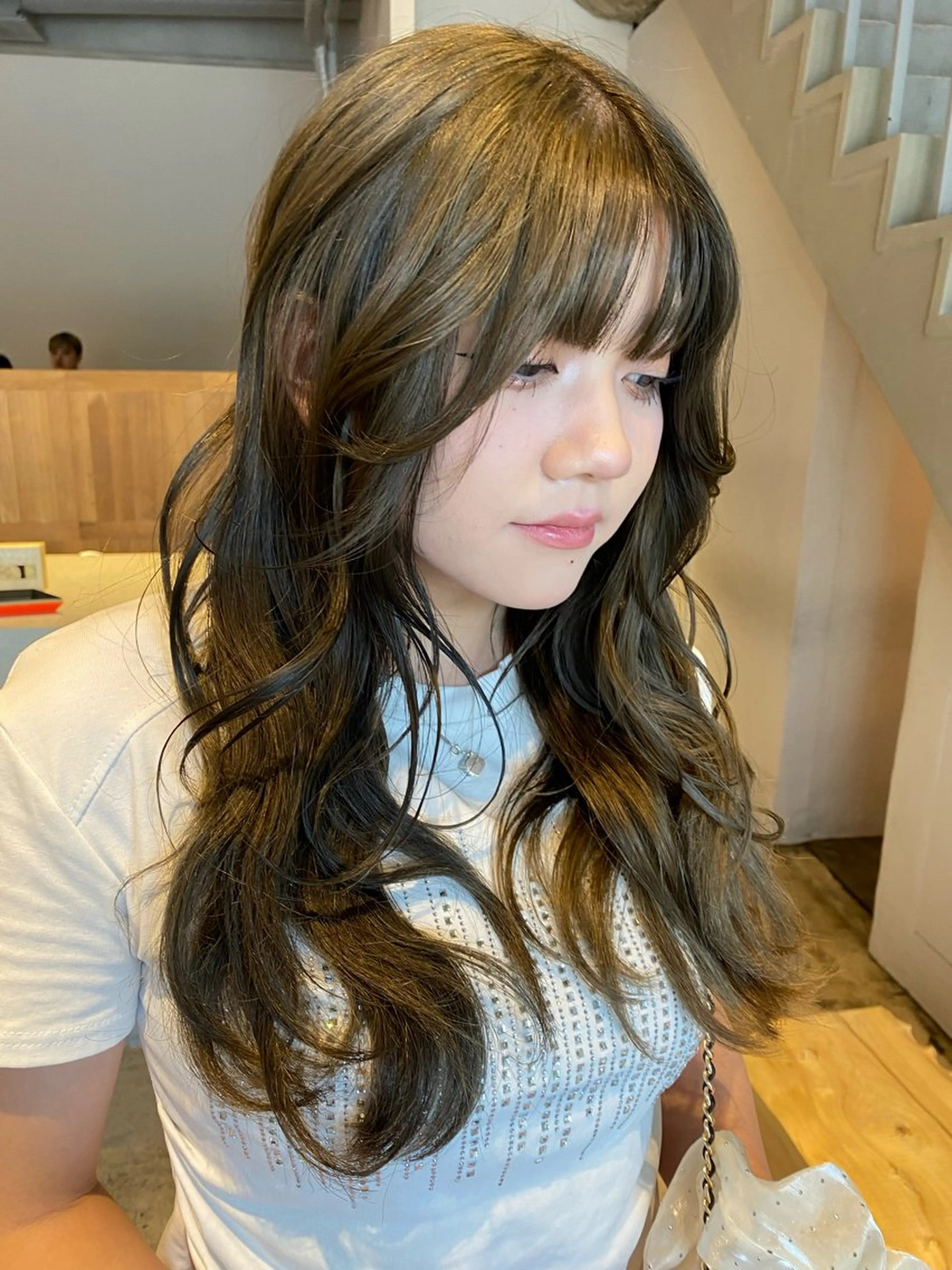 セミロング レイヤーカット/ ダブルカラーサクライのヘアスタイル