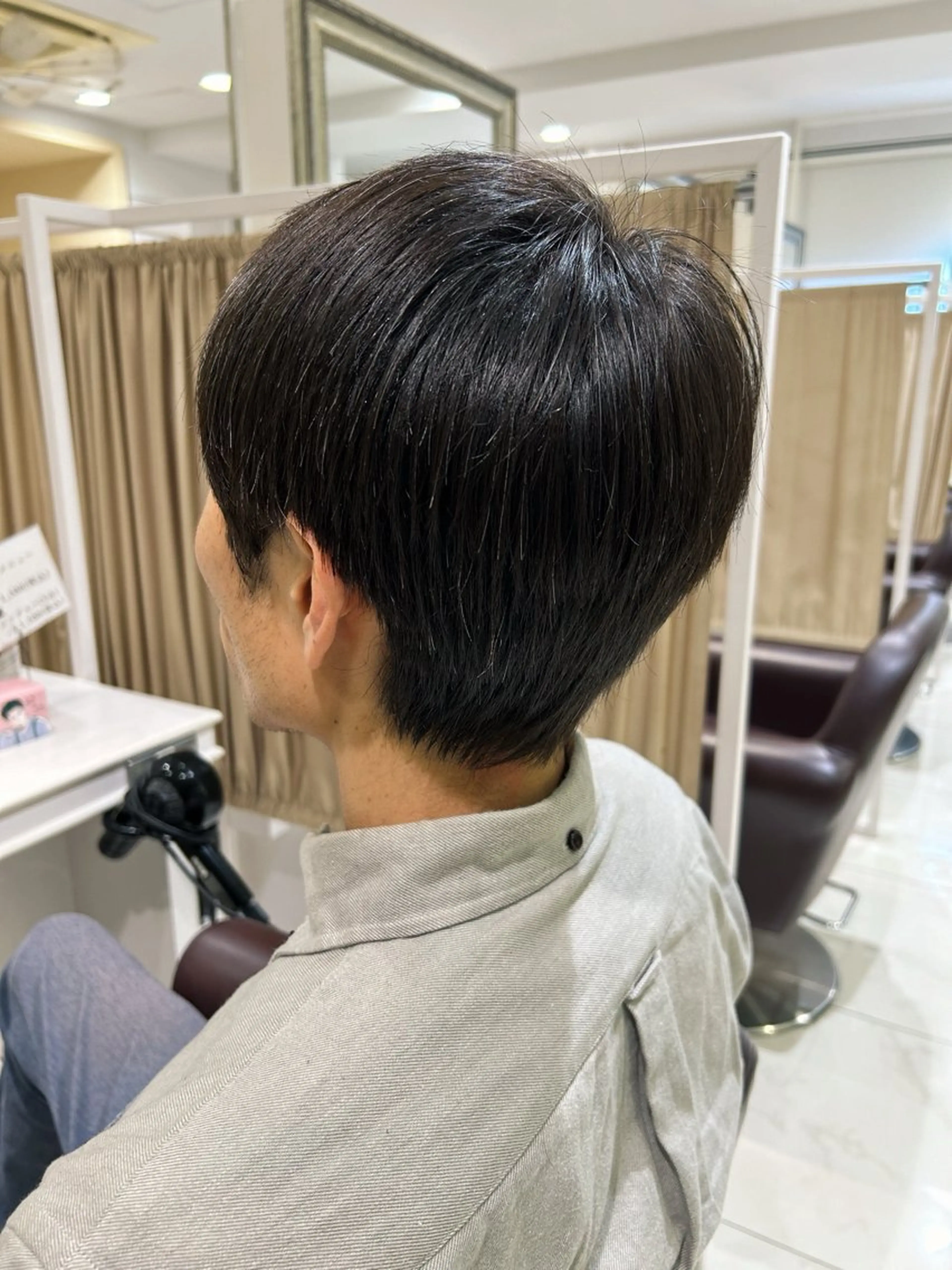 メンズ 🫧透明感イルミナ カラー🫧三浦菜々子のヘアスタイル