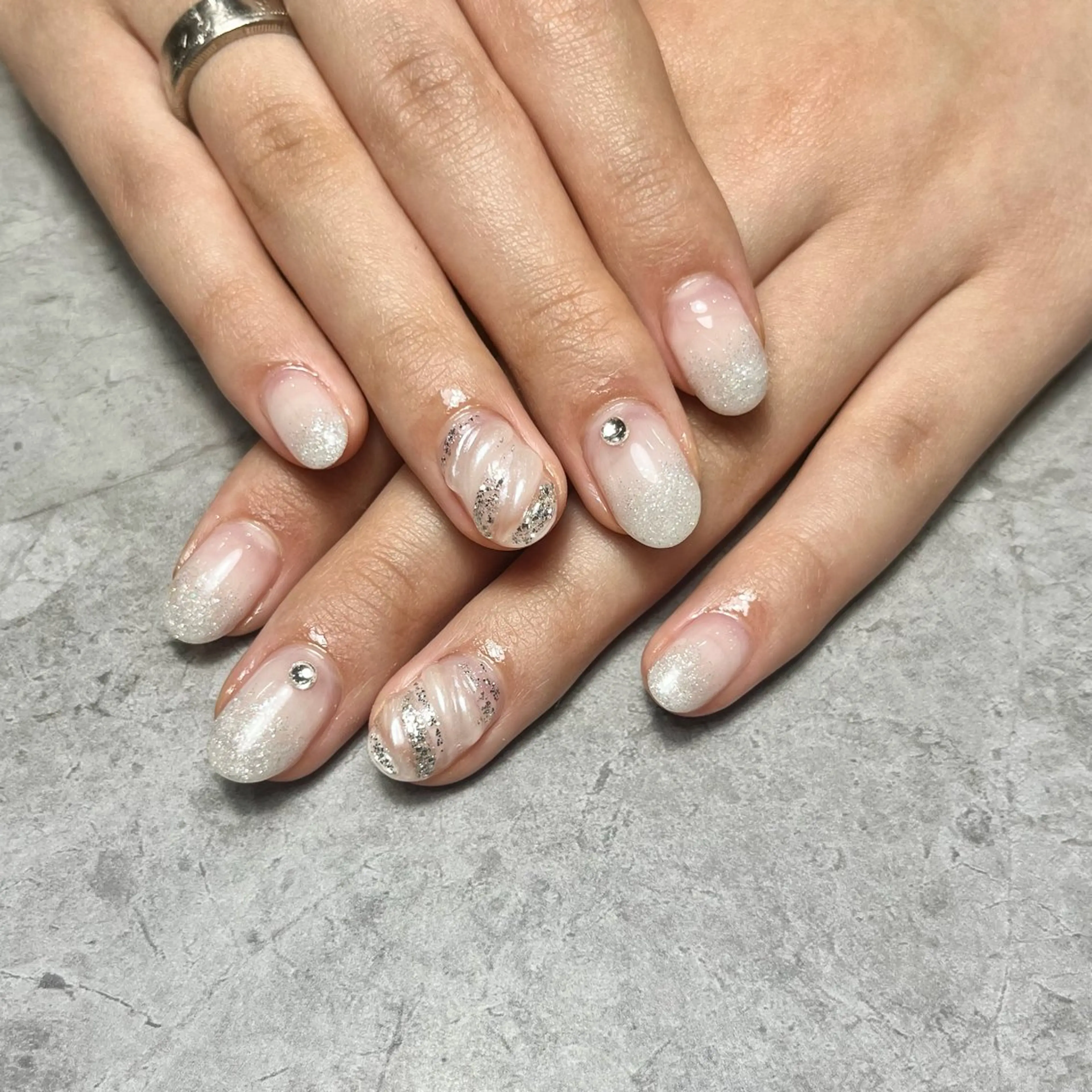 ネイル &Nail: アンドネイルコロンのネイルデザイン