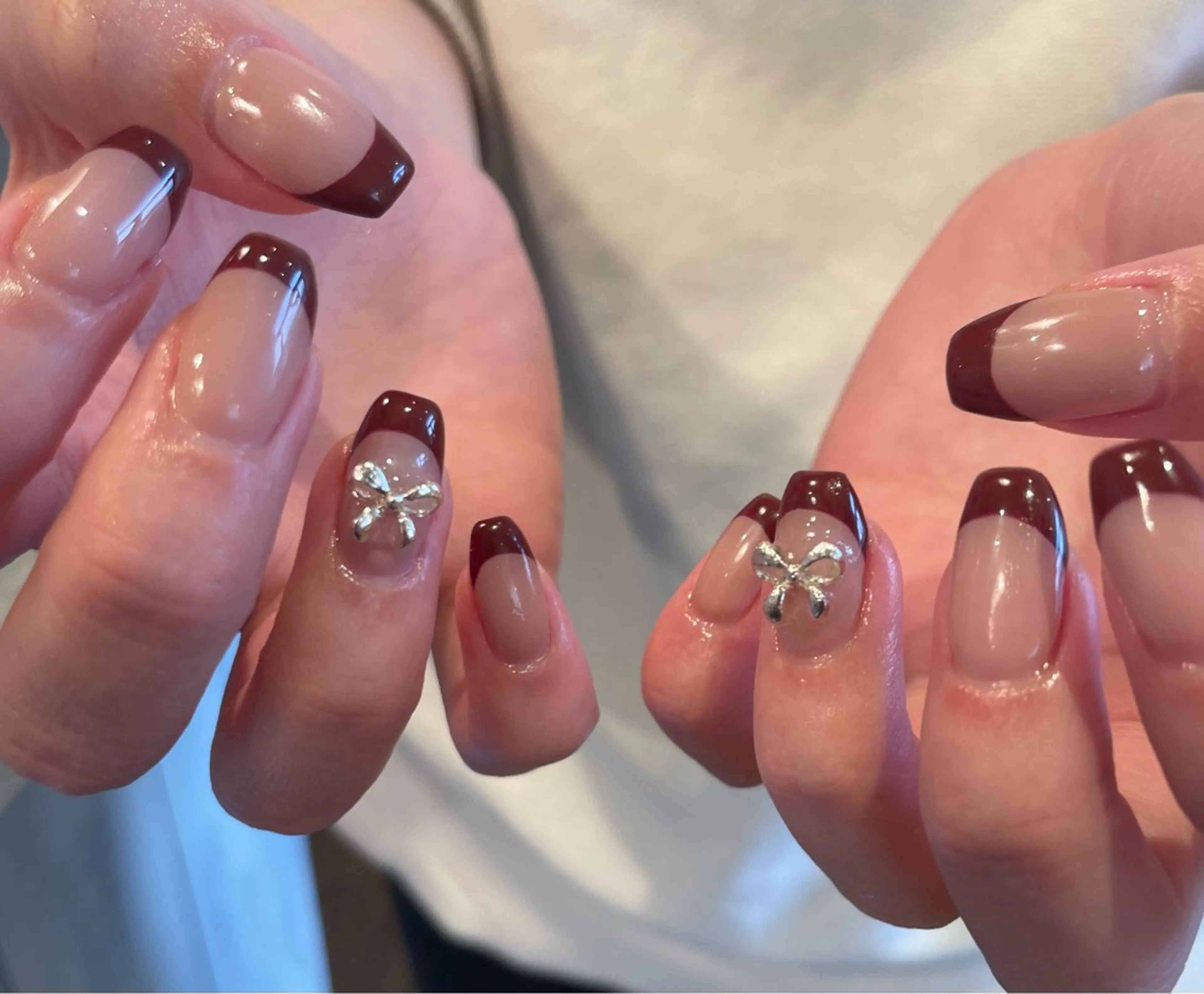 フレンチネイル　ケア込み🩷　　　　　　　　　オフ無の写真