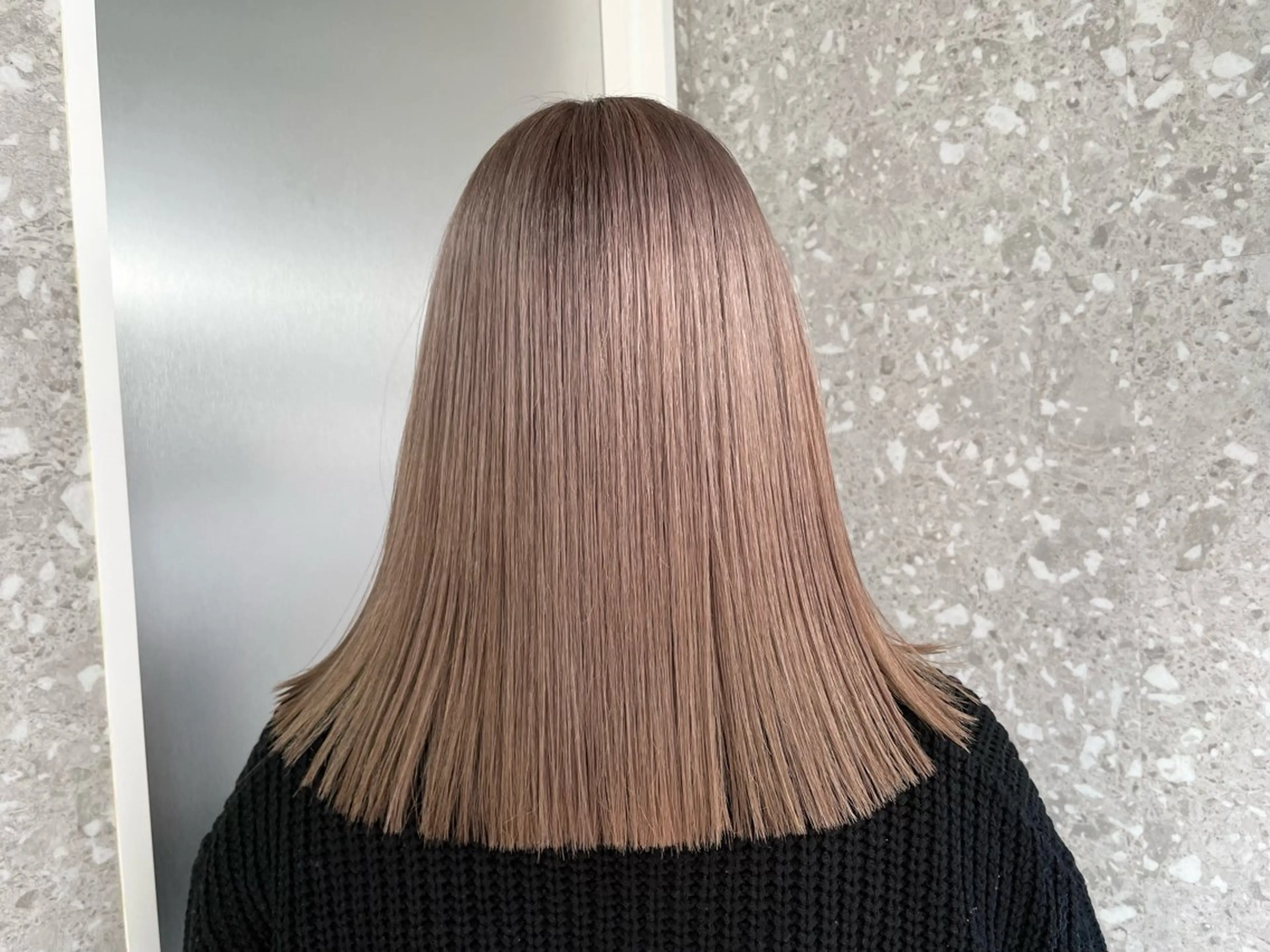 ミディアム ミルクティーベージュ /三村克彦のヘアスタイル