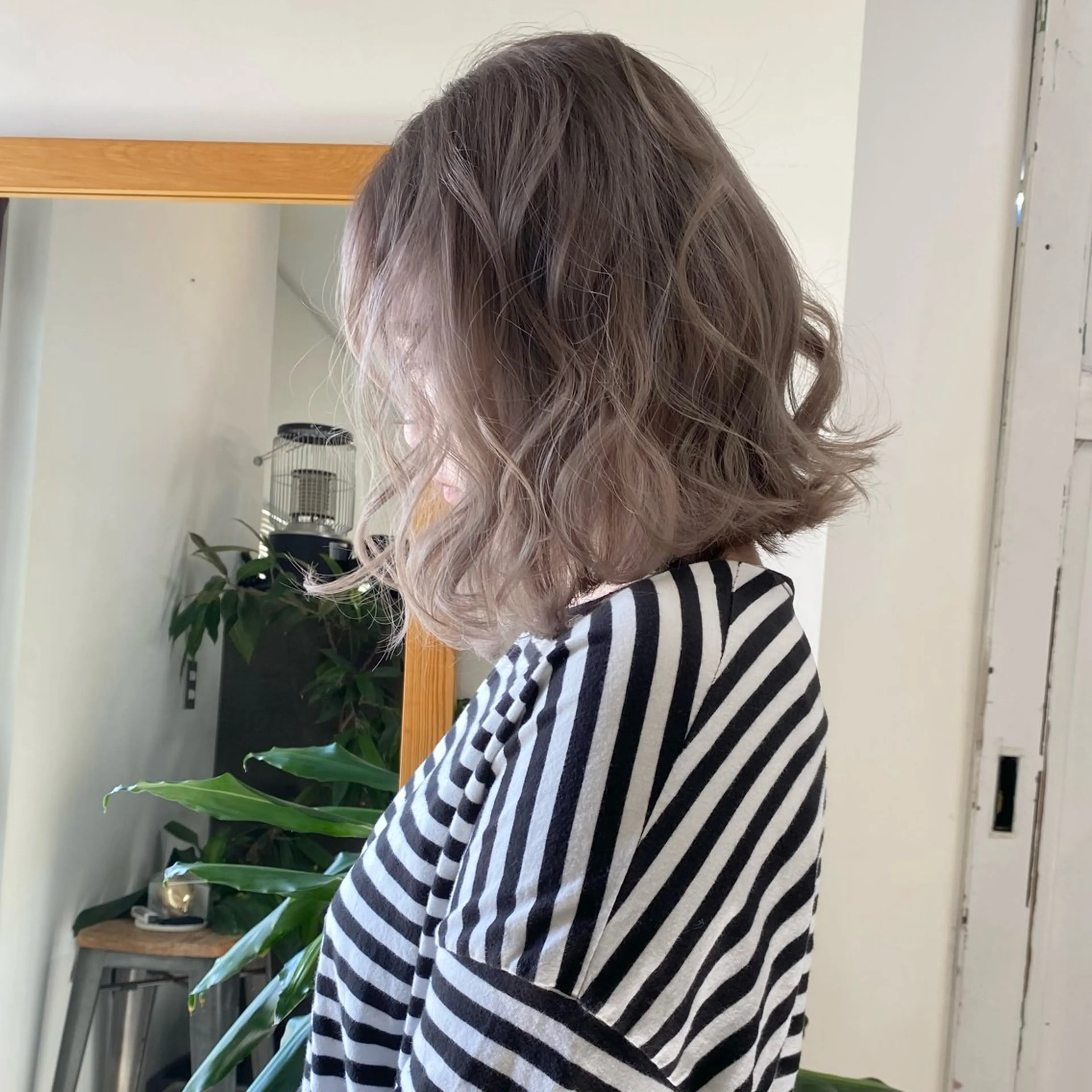 ショート カラー グラデーションカラー ヘアカラー souco/ moenoのヘアスタイル