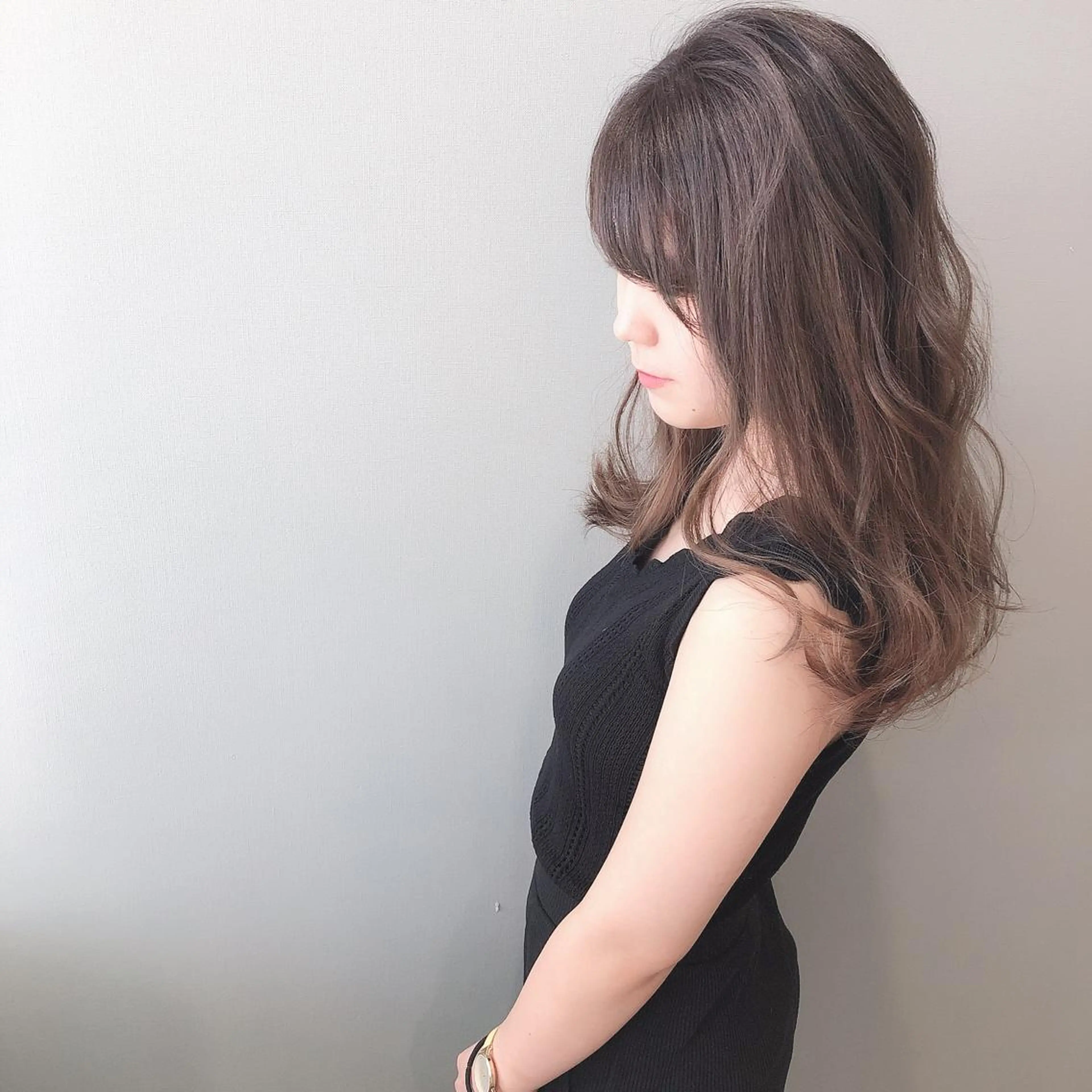 セミロング カラー バレイヤージュ レイヤーカット 美髪専門サロン kazuのヘアスタイル