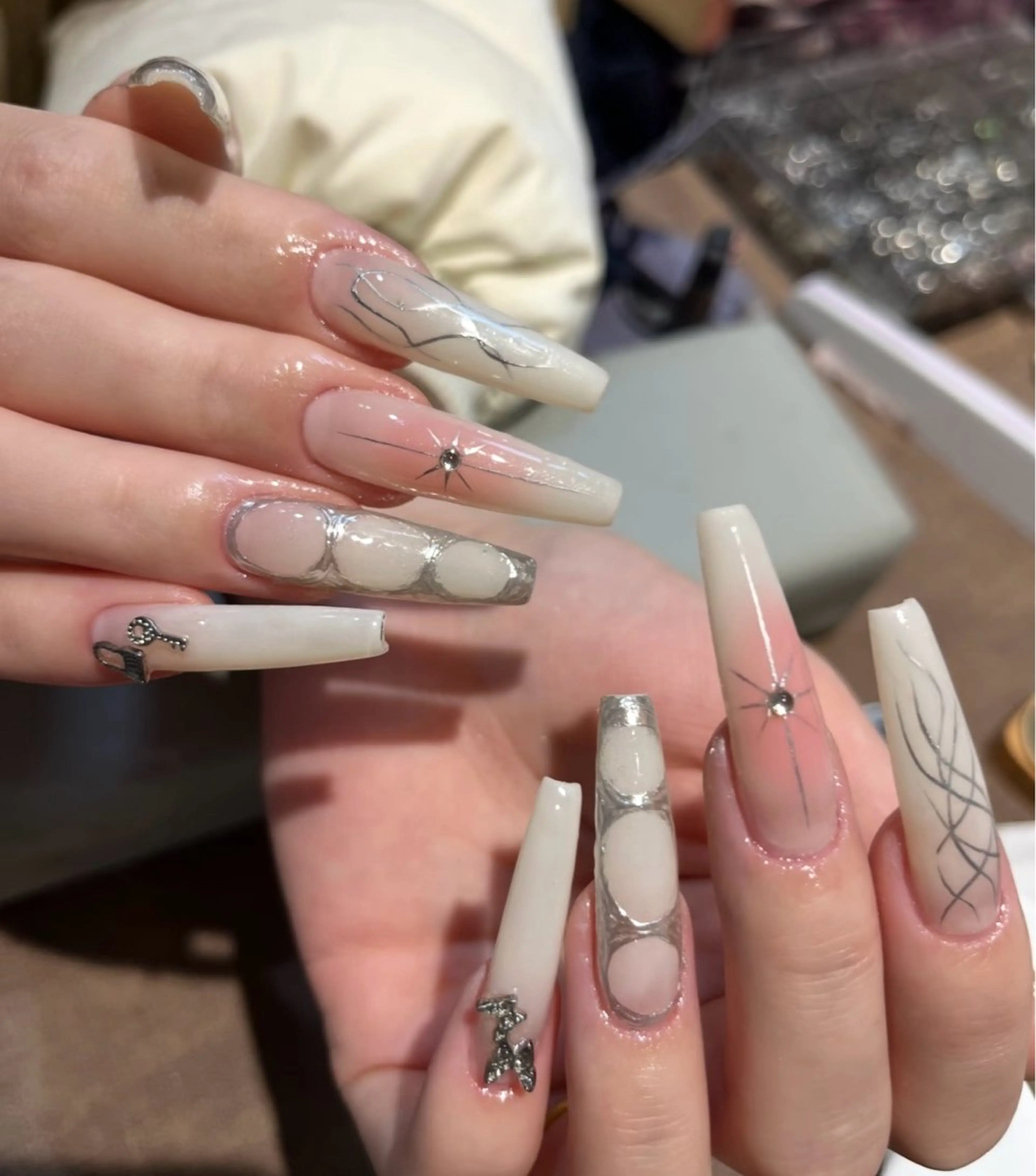 ネイル ハンドネイル D-BEAUTY Nailsalonのネイルデザイン