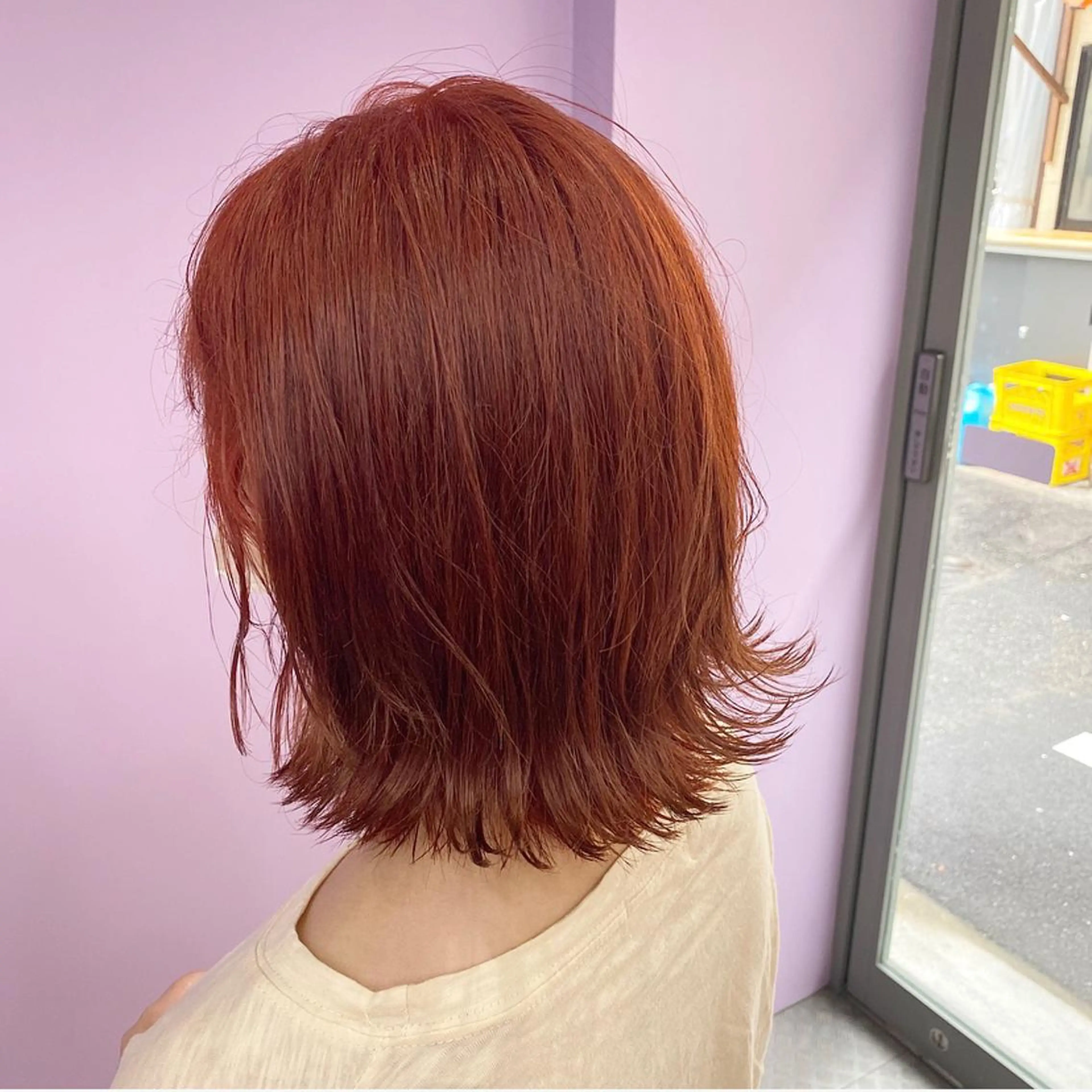 ミディアム カラー ヘアアレンジ ブリーチ オレンジ オレンジレッド レッドカラー くぎた とわのヘアスタイル