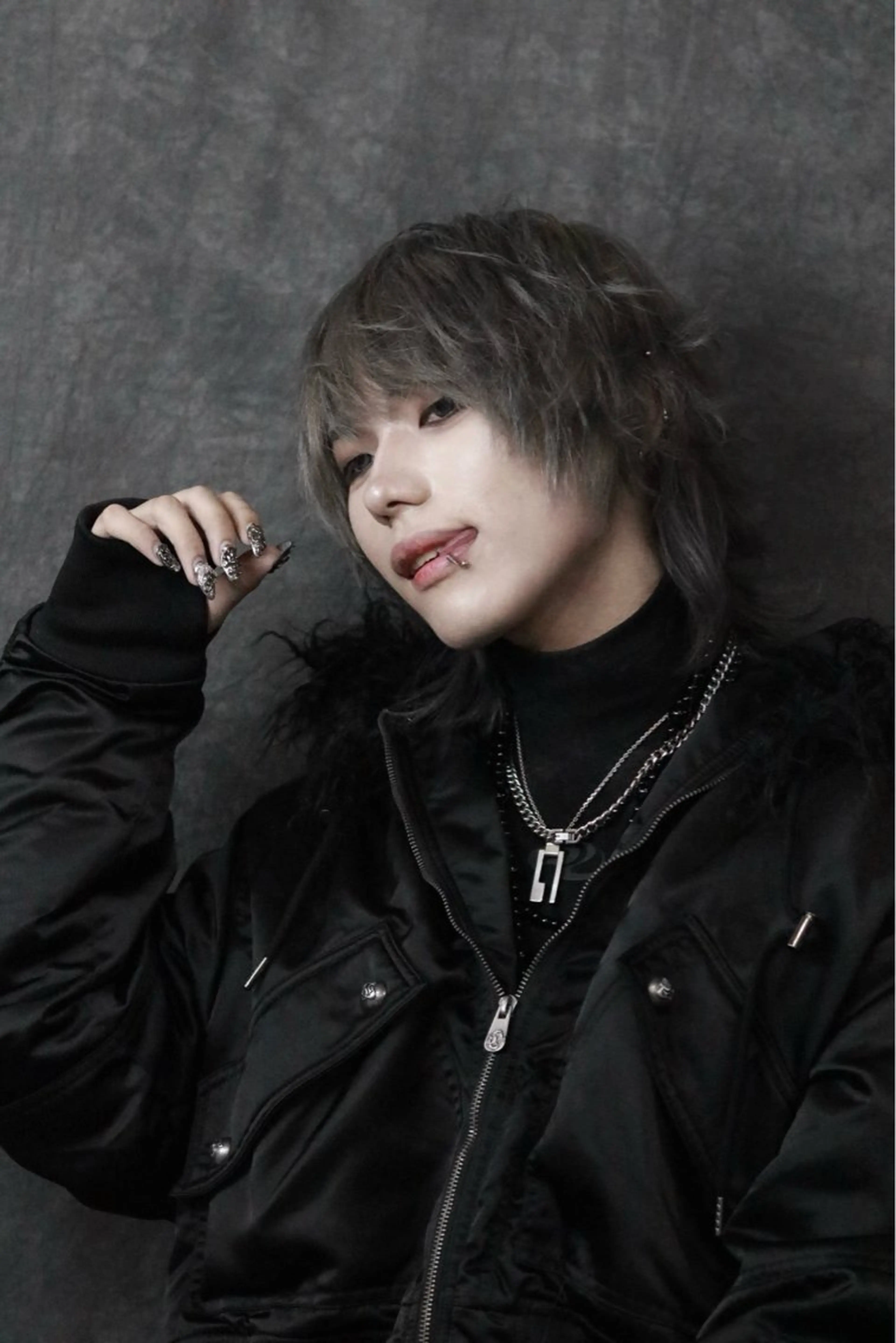 セミロング メンズ カット ヘアカラー RACCOON.TOKYO 渋谷店所属・メンズカット特化🐺 ウルフ[店長]置塩祥のヘアスタイル