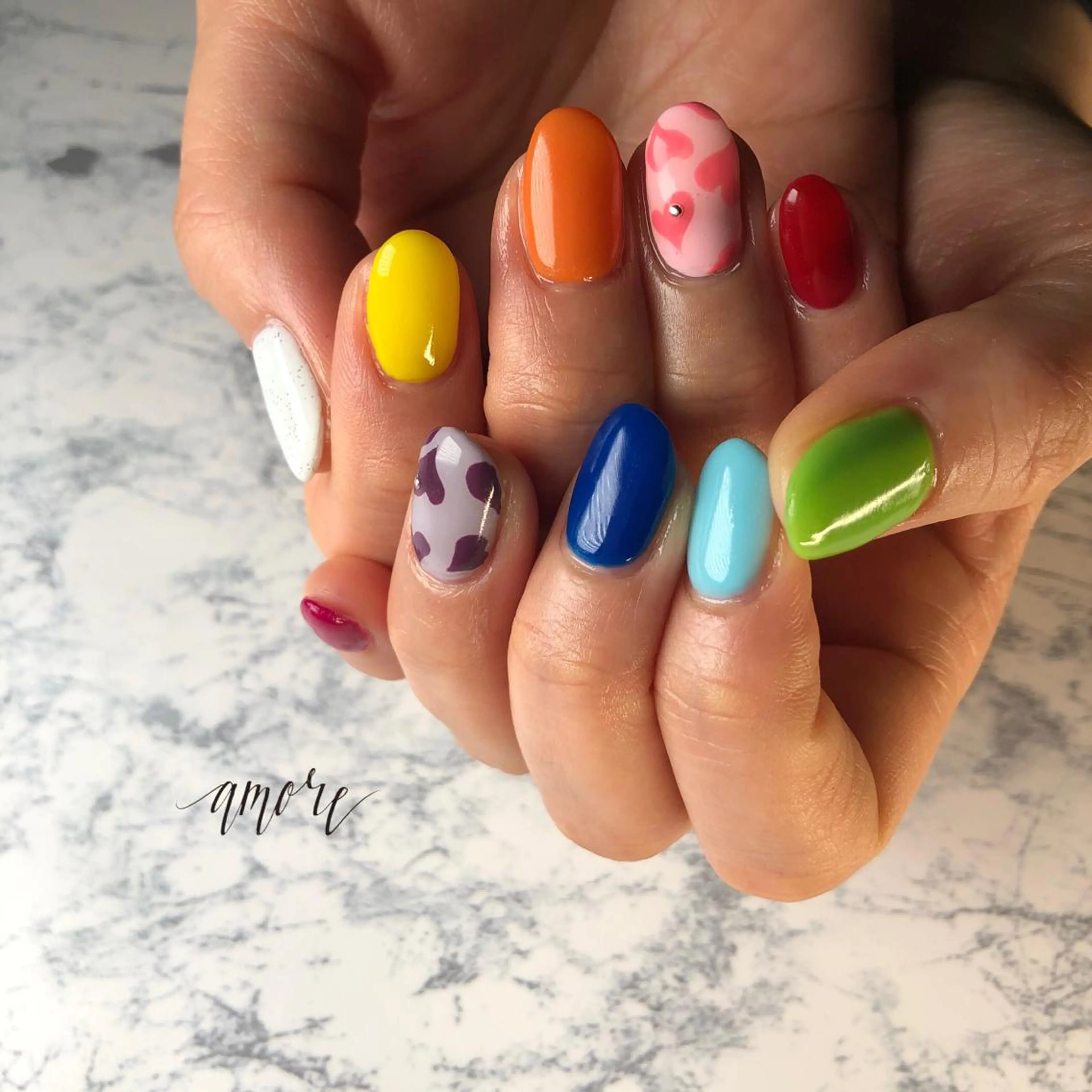 ネイル ジェルネイル 氷ネイル・うるうるネイル マグネットネイル ミラーネイル ニュアンスネイル You kyehwaのネイルデザイン