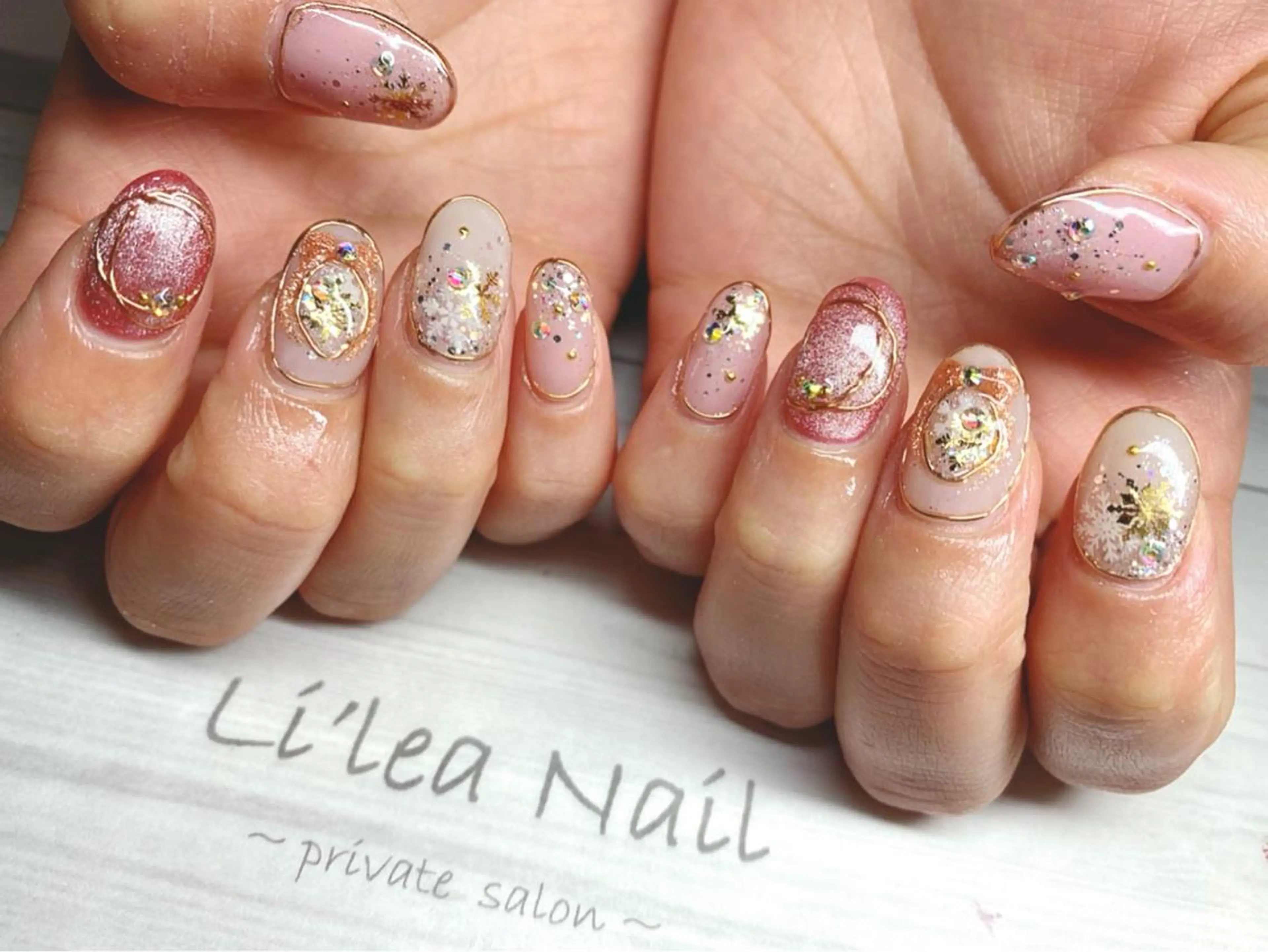 ネイル Li'leaNail AINAのネイルデザイン