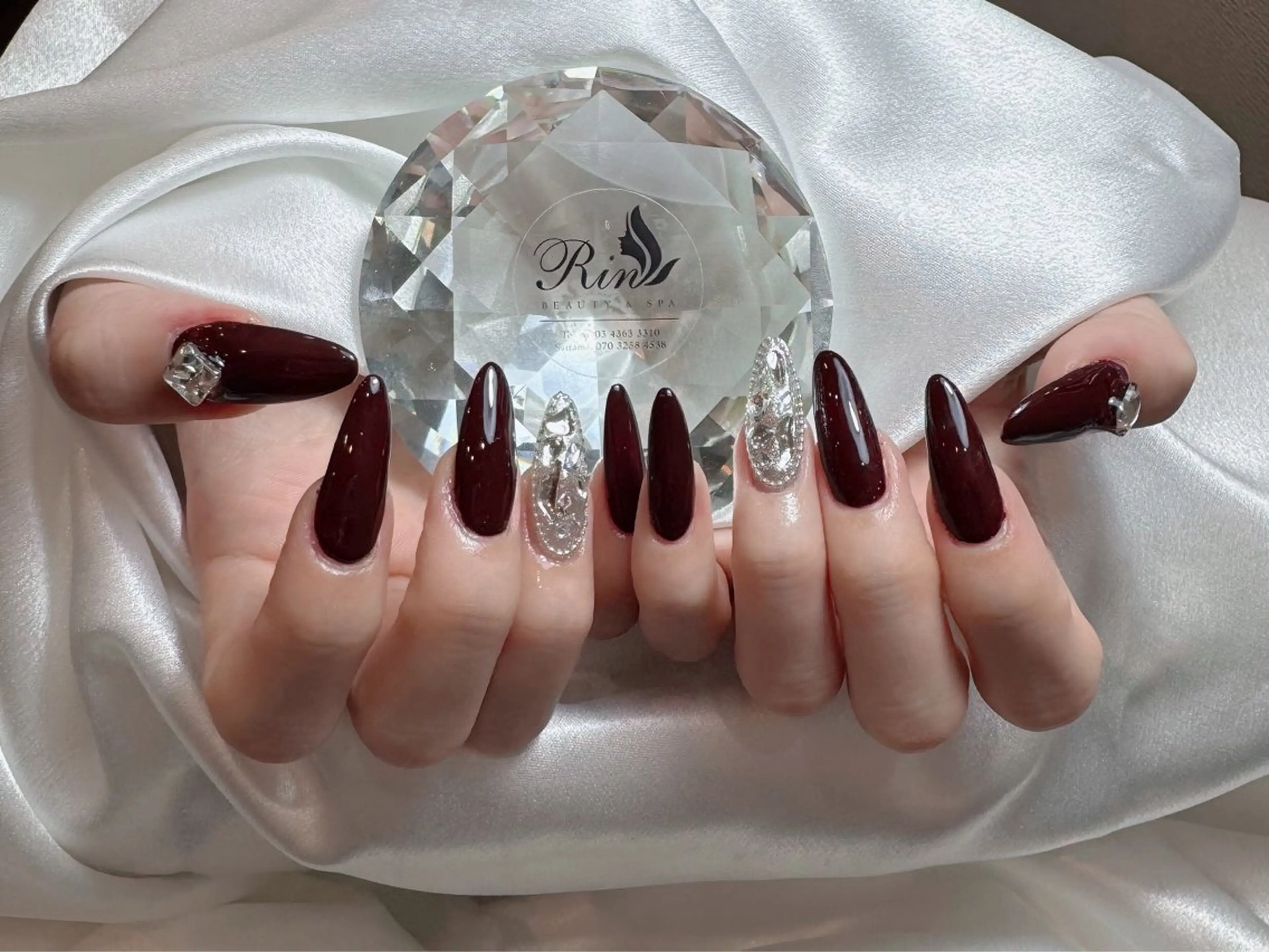 ネイル ジェルネイル 韓国ネイル ワンホンネイル リサ ネイルサロンのネイルデザイン