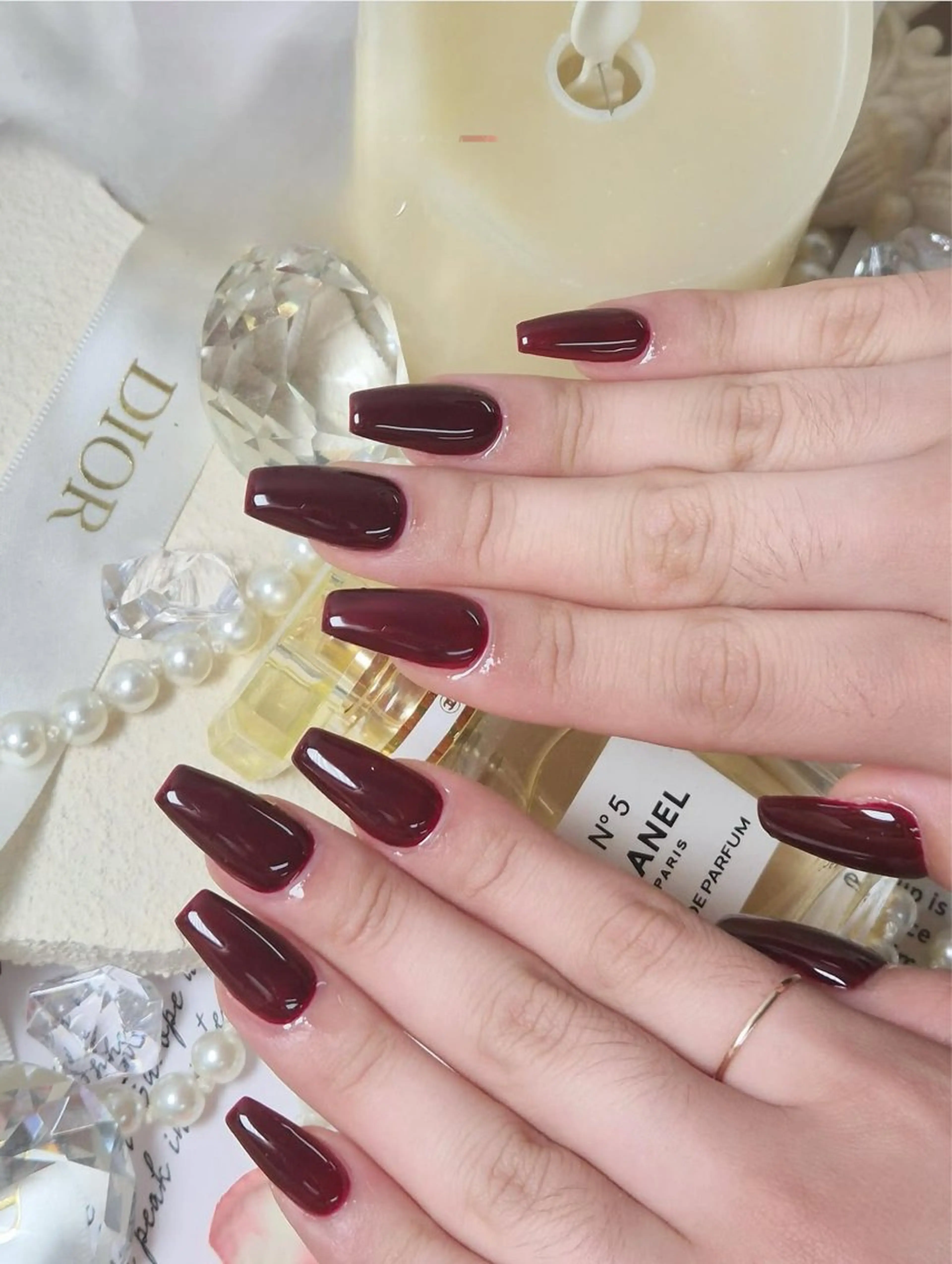 ネイル 成人式 キラキラネイル マグネットネイル ミラーネイル ニュアンスネイル オフのみ(ネイル) Lyna 池袋のネイルデザイン