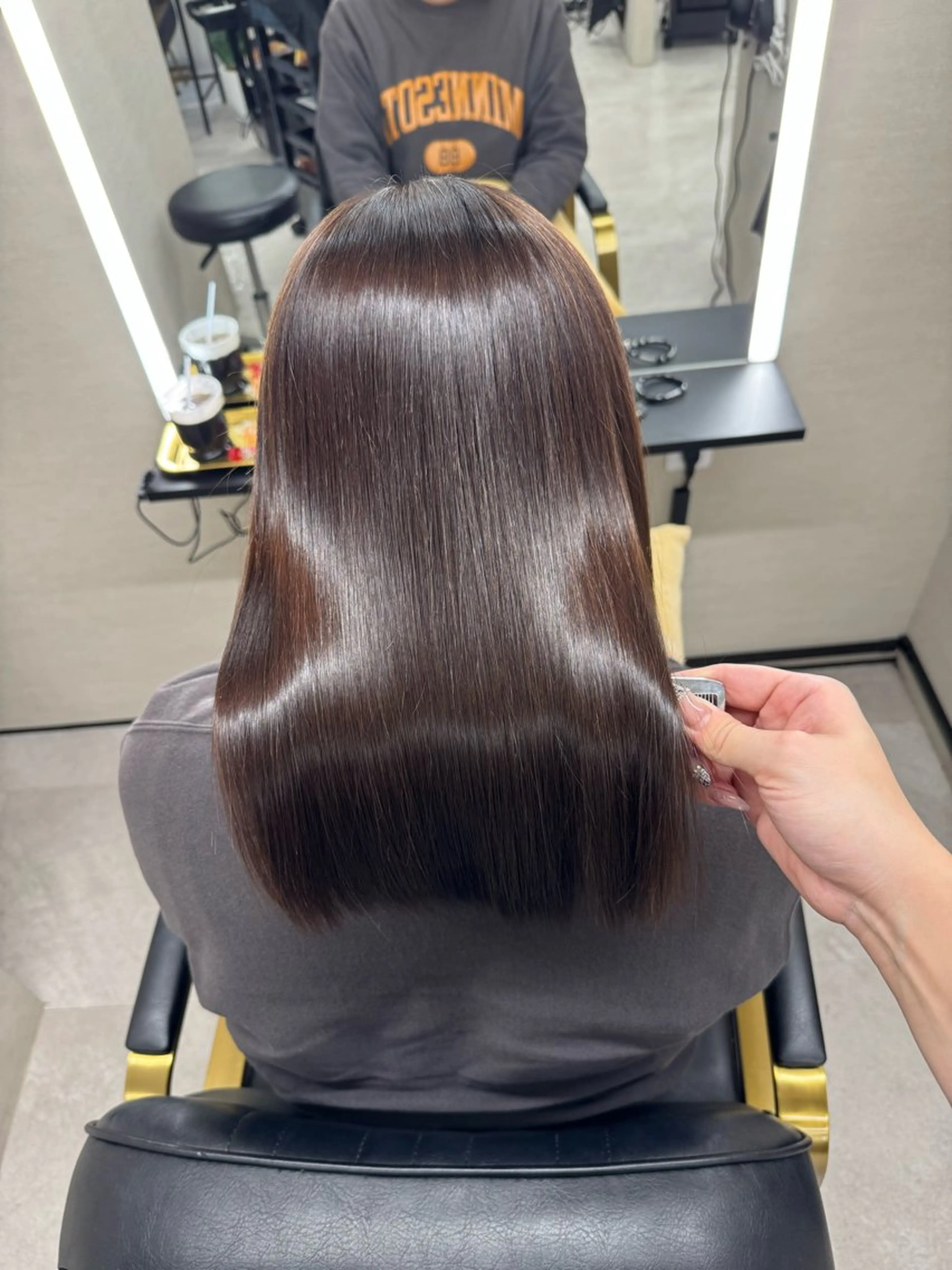 ミディアム ヘアカラー 髪質改善サロン 南船場　みおのヘアスタイル