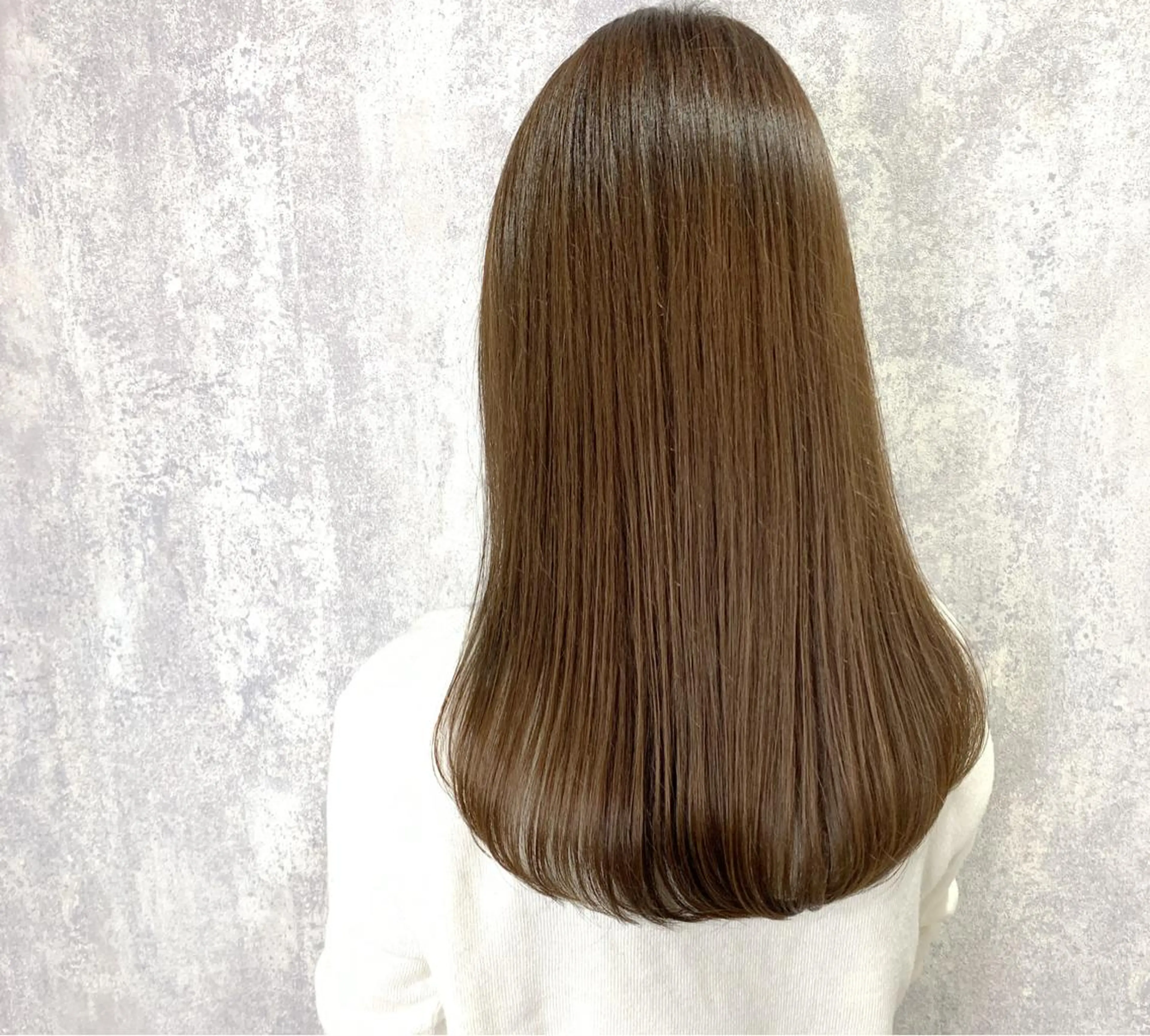 ロング カラー パーマ ヘアアレンジ メンズ ベージュカラー ラベンダーカラー ラベンダーベージュ トリートメント Zina福岡天神🪞 髪質改善🪞レイヤーのヘアスタイル