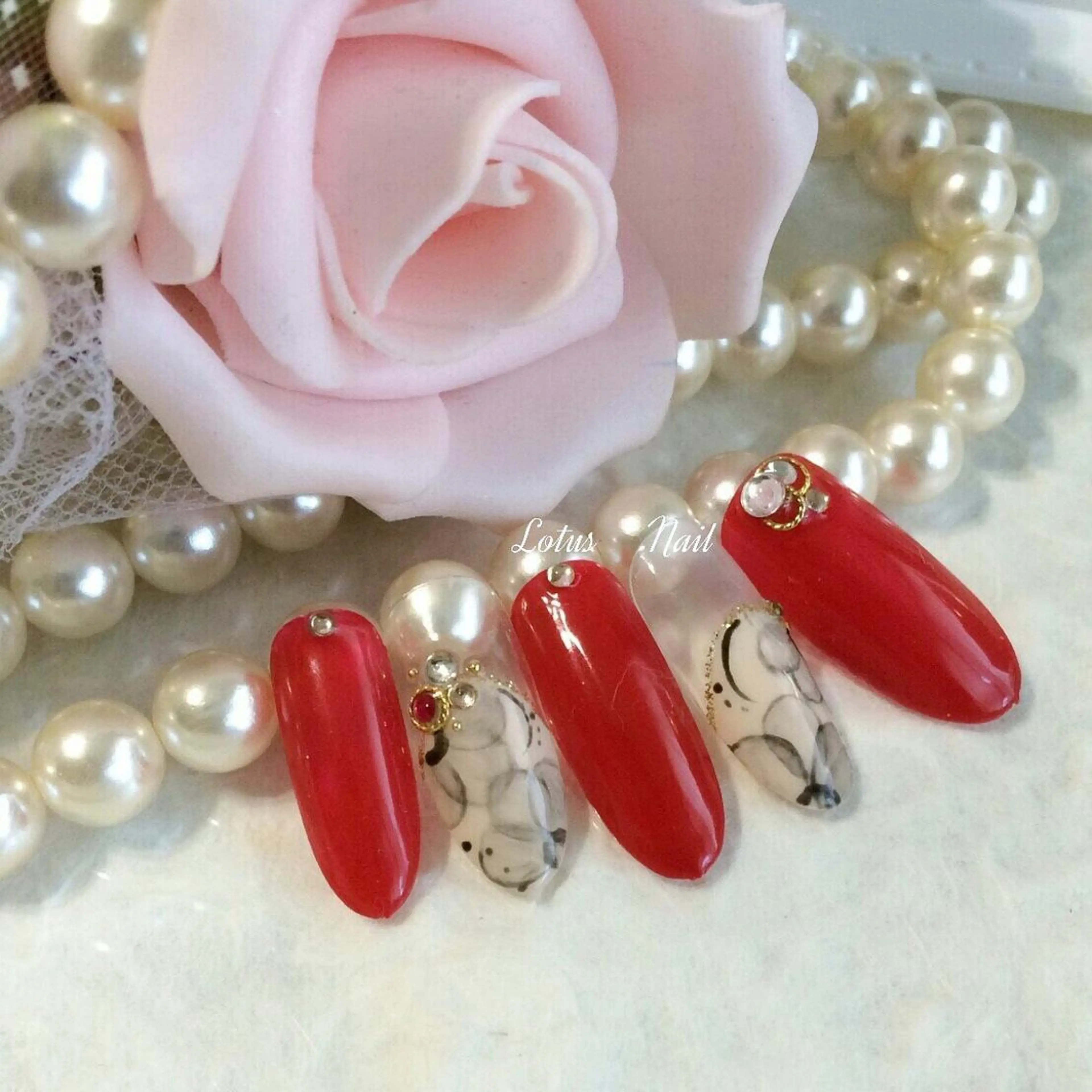 ネイル Lotus Nailのネイルデザイン