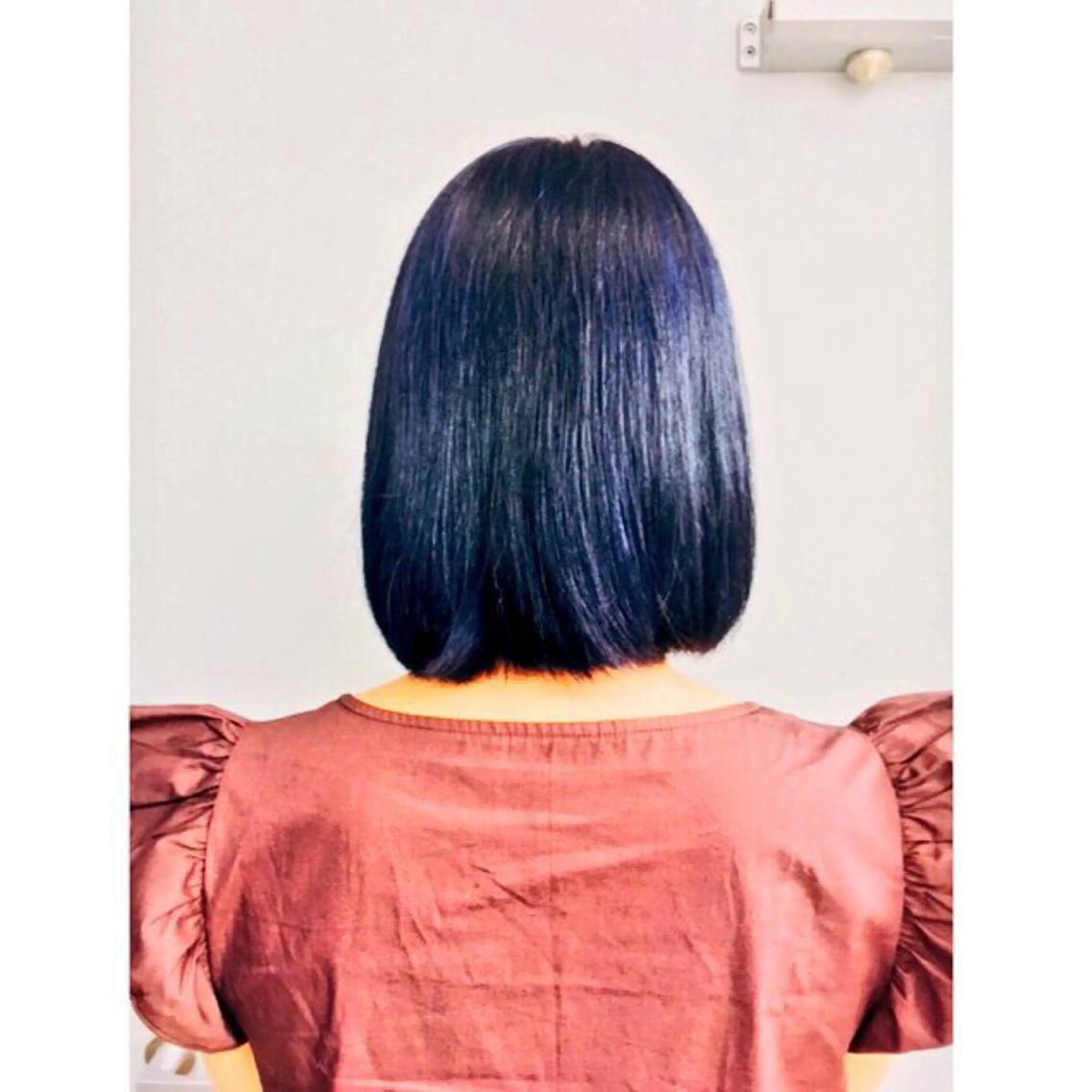 ミディアム カラー ブルーカラー ネイビーカラー ボブ . YUIのヘアスタイル