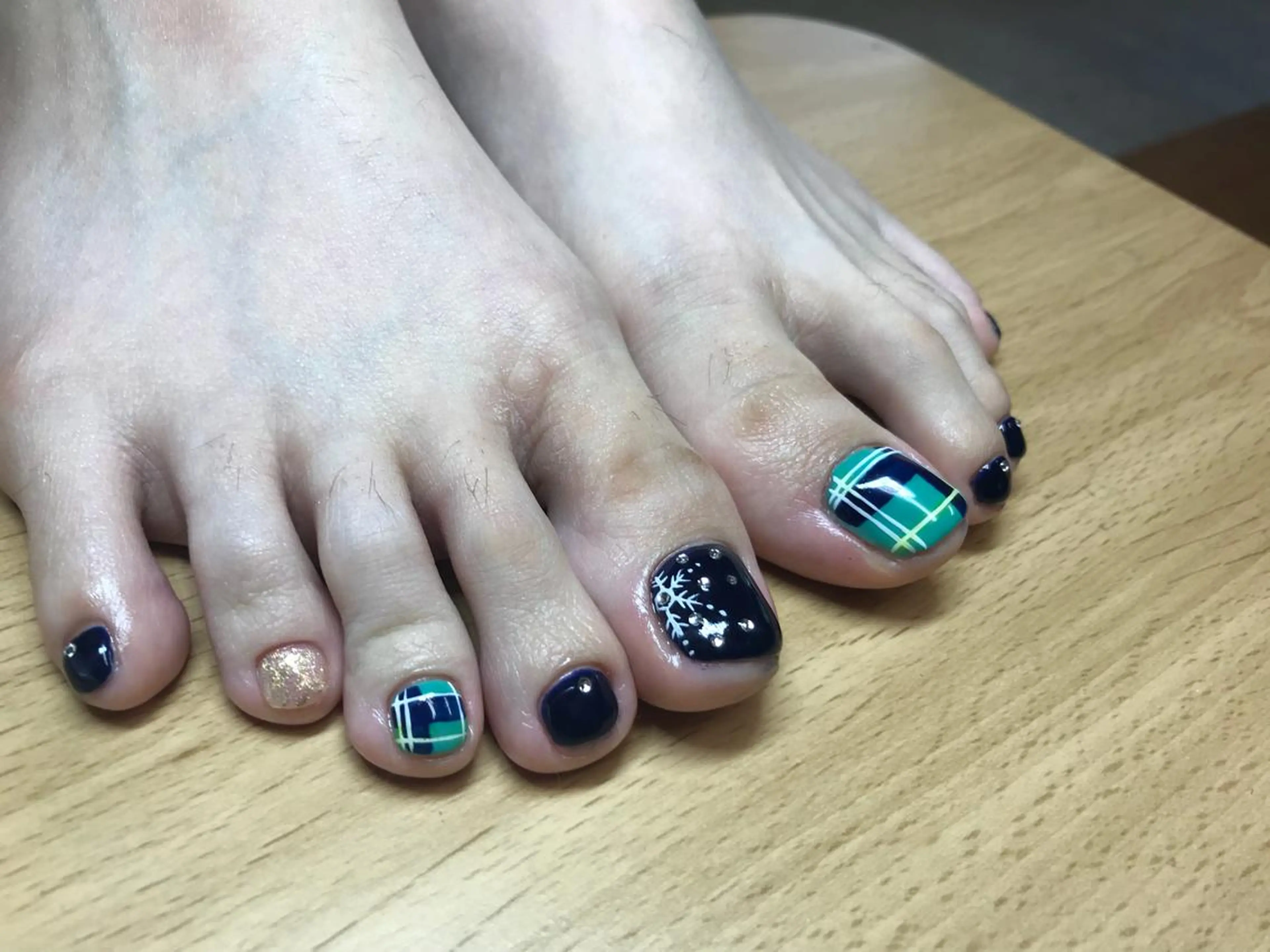 ネイル フットネイル みんなの店所属・仲谷 つかさのエステ・リラクイメージ