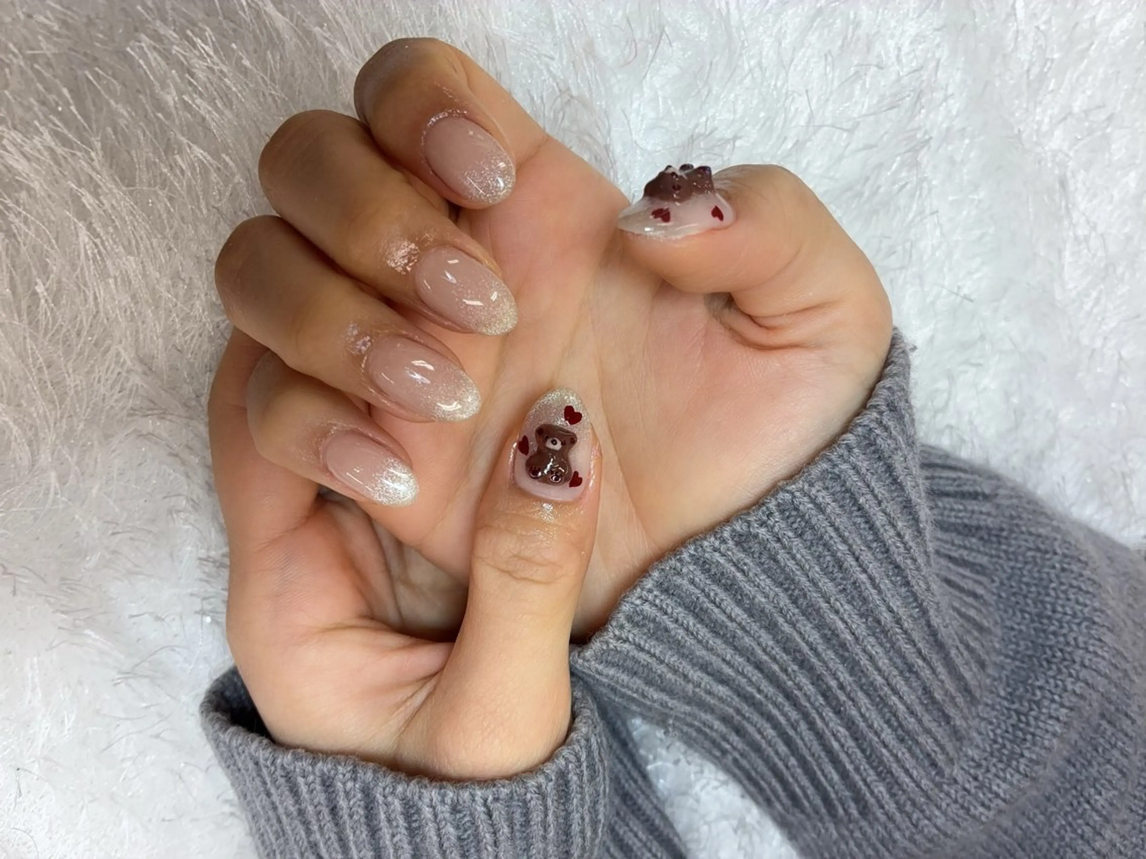 ネイル ハンドネイル 佐藤 依娜のネイルデザイン
