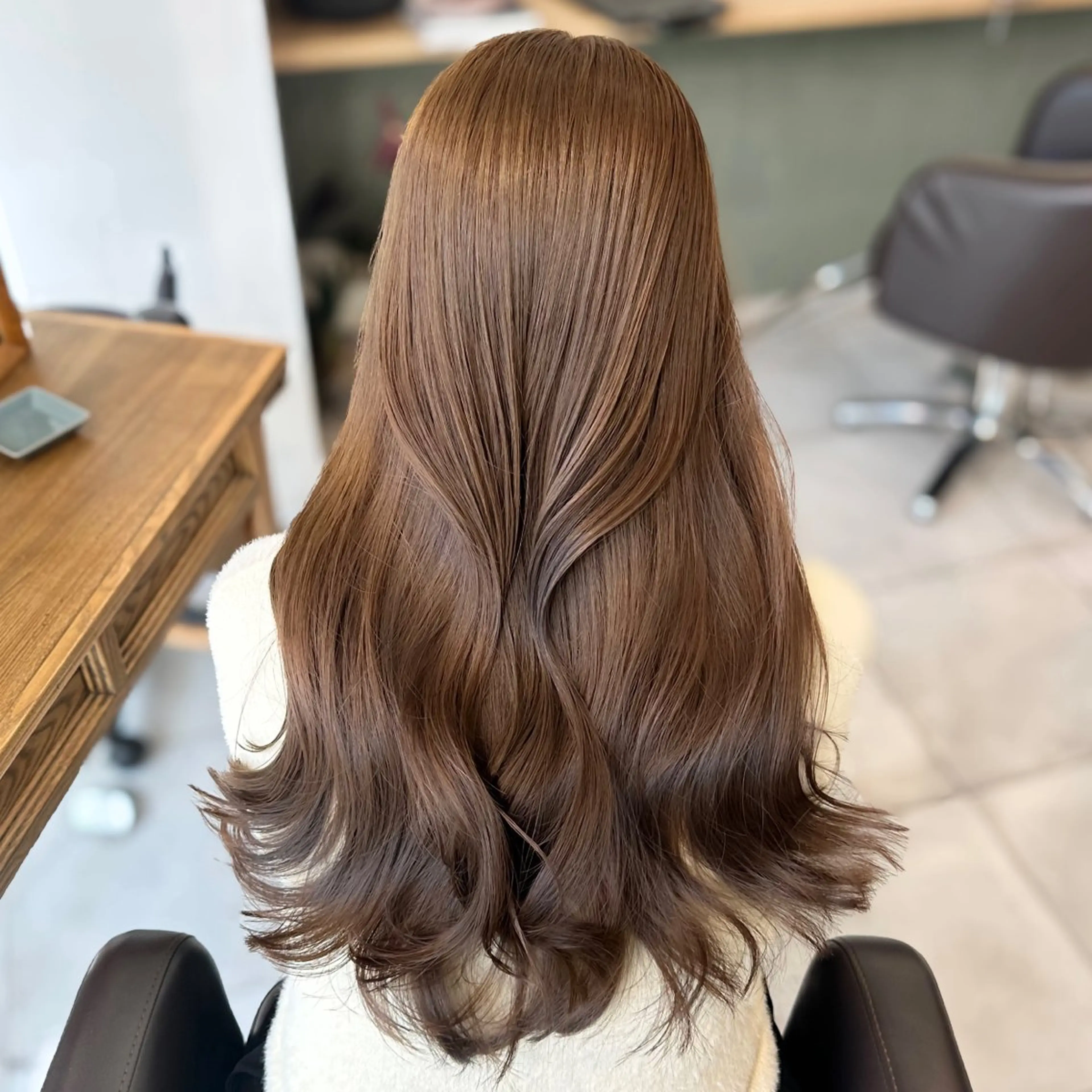 ロング カラー カット ヘアカラー トリートメント ブリーチなし/レイヤ ー特化🌈Tommyのヘアスタイル