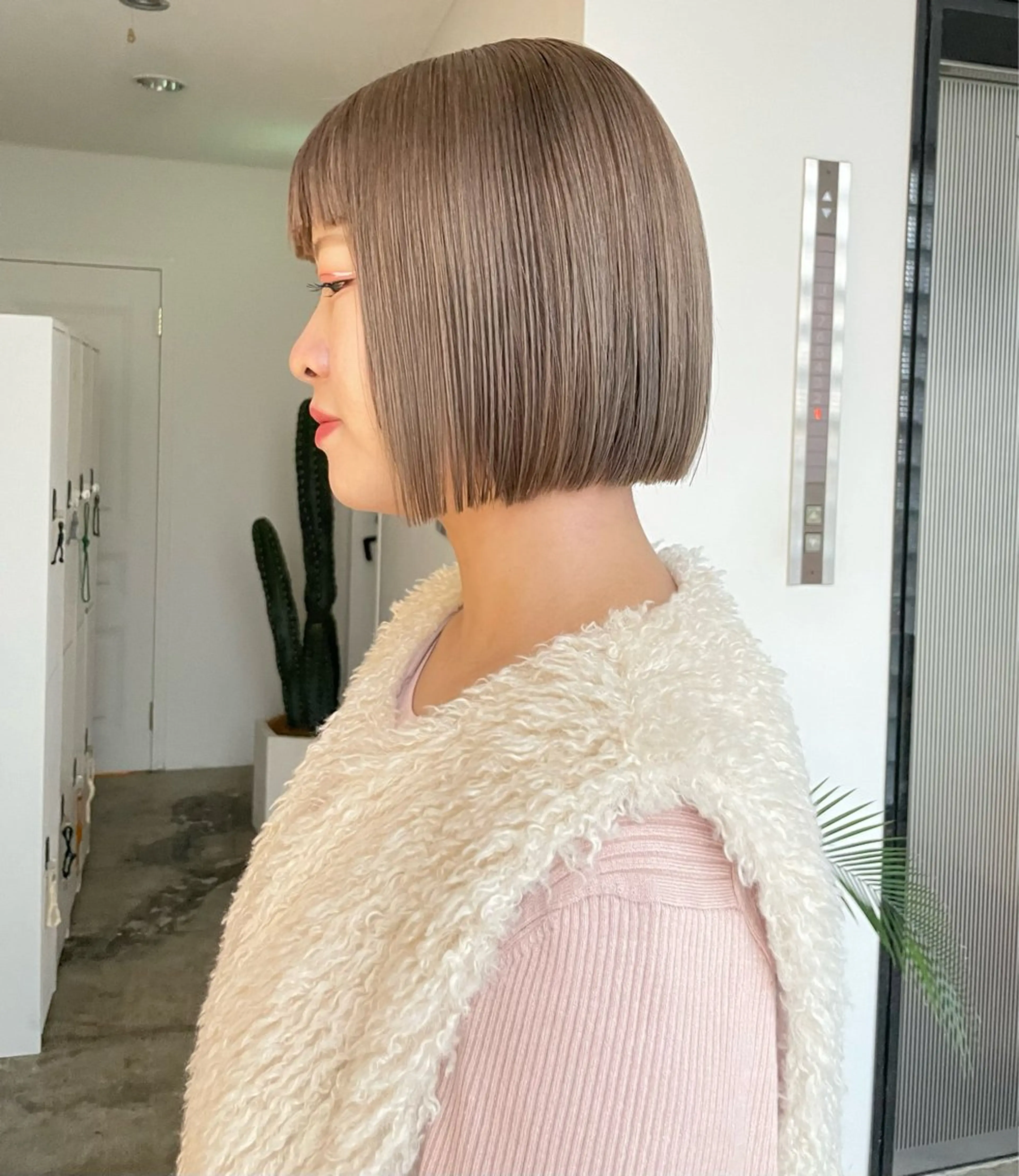 ショート カラー カット 🔥ボブ／レイヤー／ shingoのヘアスタイル