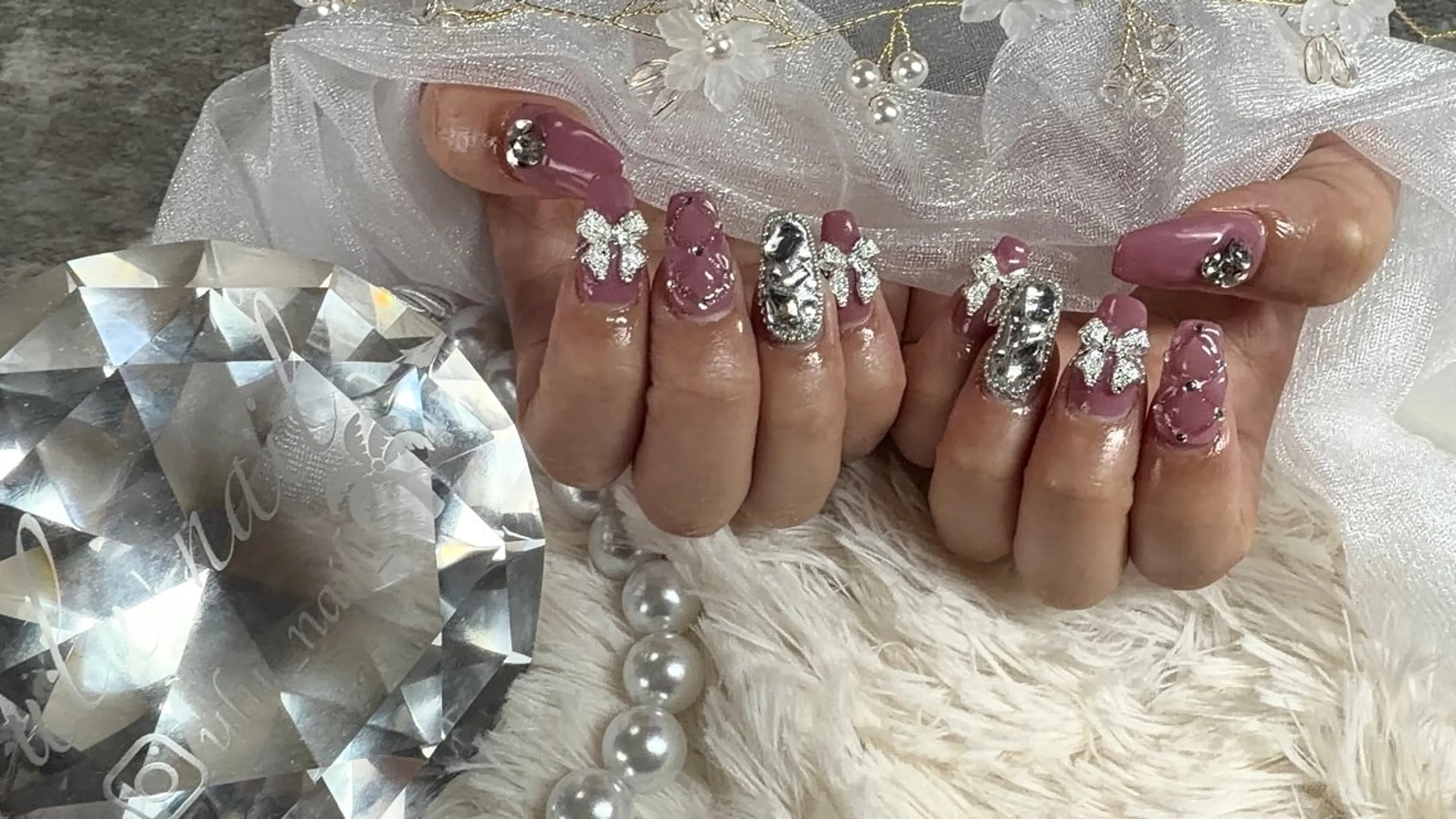 ネイル 持ち込み ネイルチップ 佐野 愛美のネイルデザイン