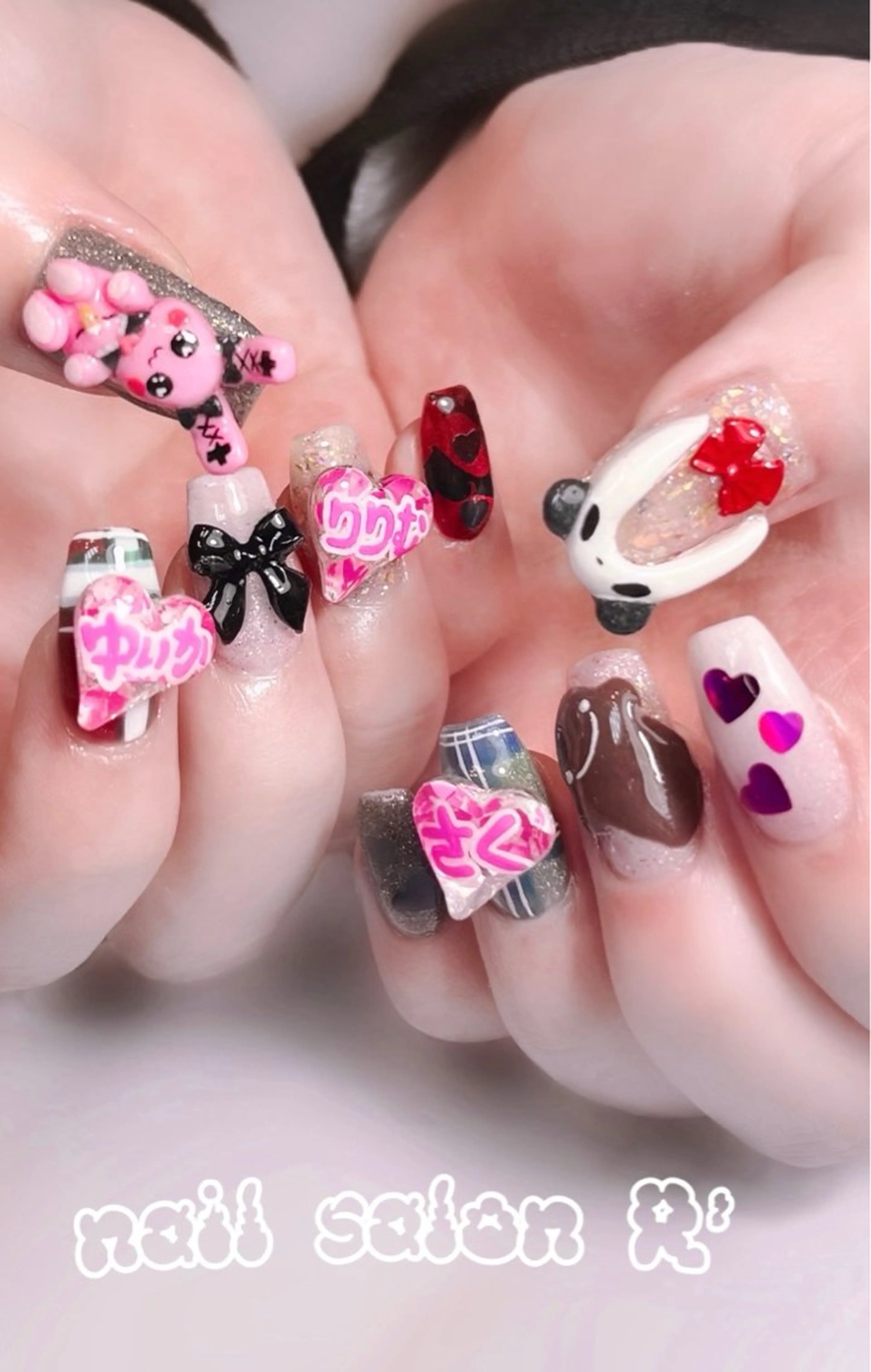 ネイル nailsalon R’のネイルデザイン