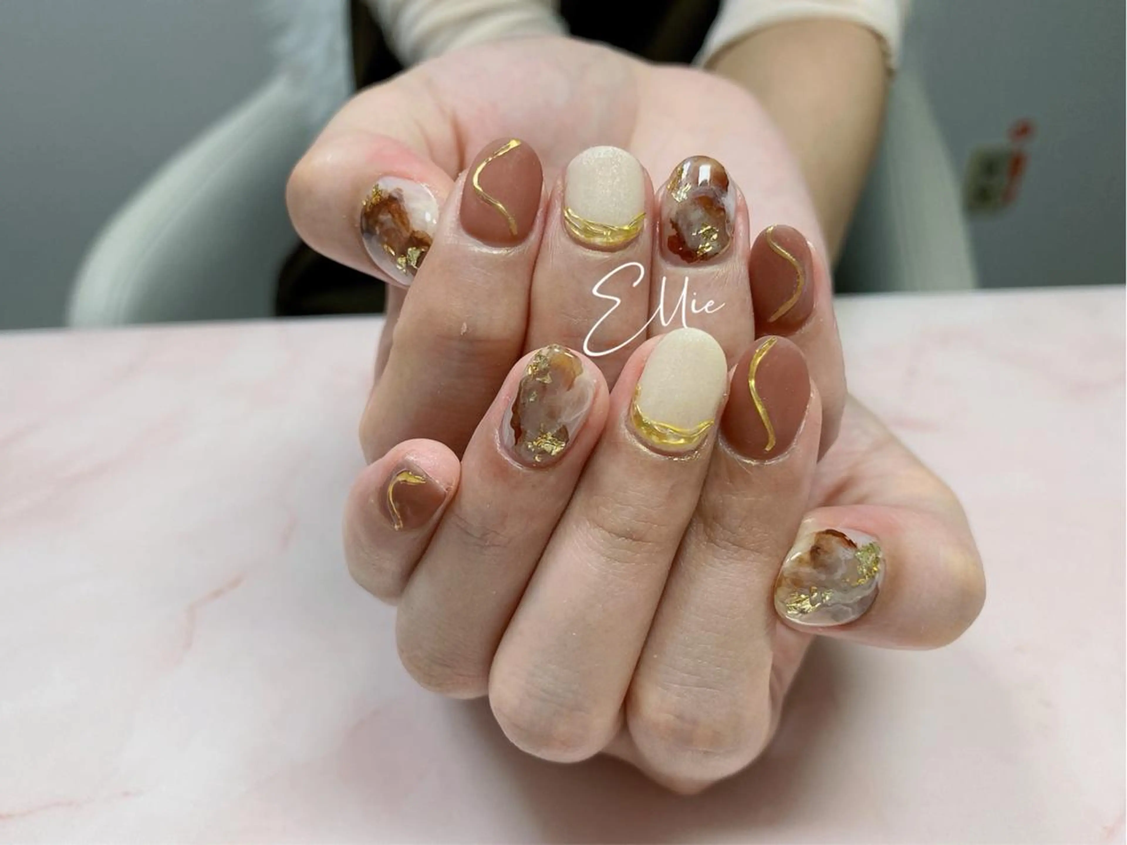 ネイル ハンドネイル ハンドケア 閨匠ビューティサロン 新橋店♡Ellieのネイルデザイン