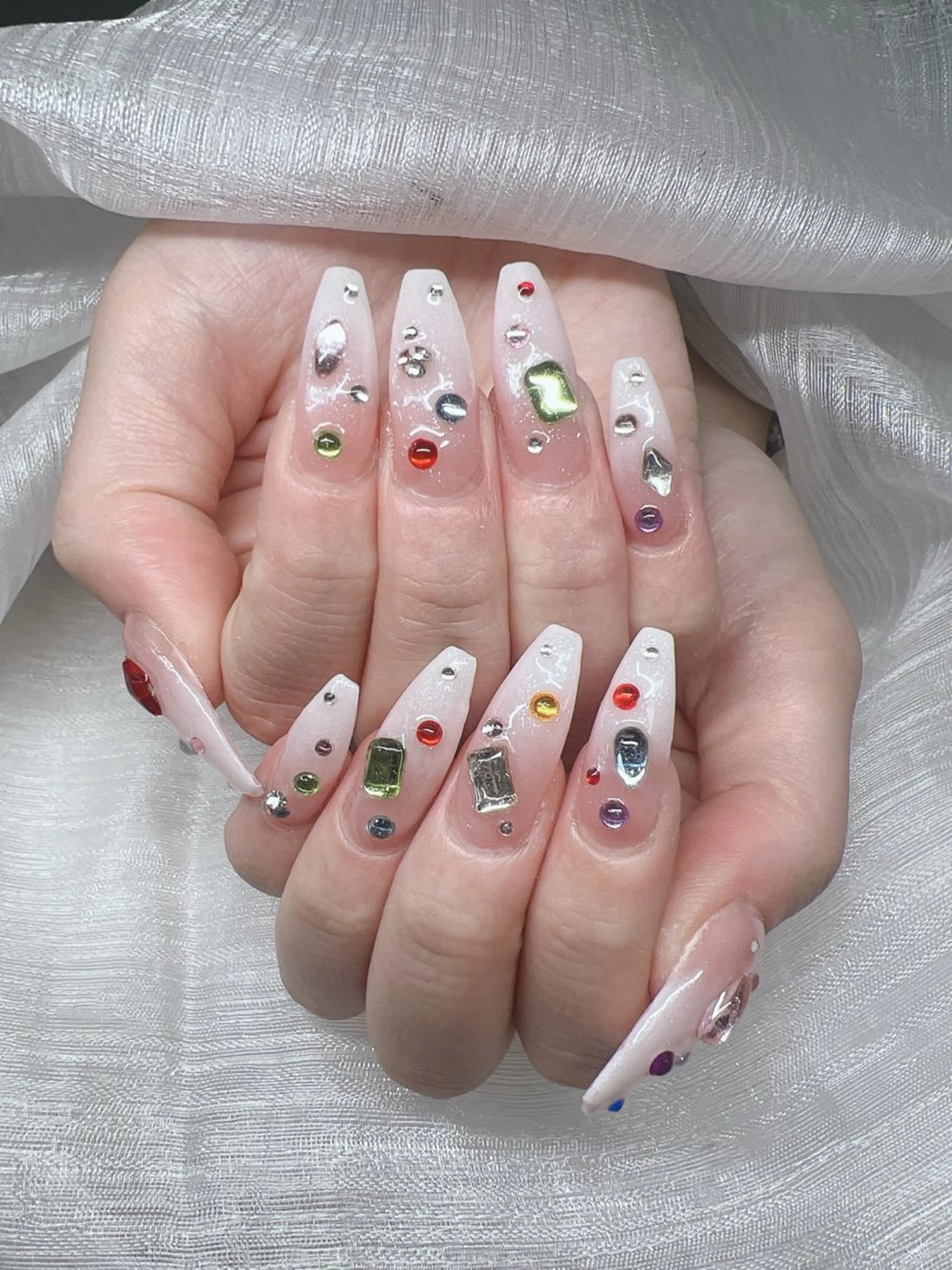 ネイル 長さ出し グラデーション キラキラネイル マグネットネイル ニュアンスネイル Lee Nails チップ長さだし専門店のネイルデザイン