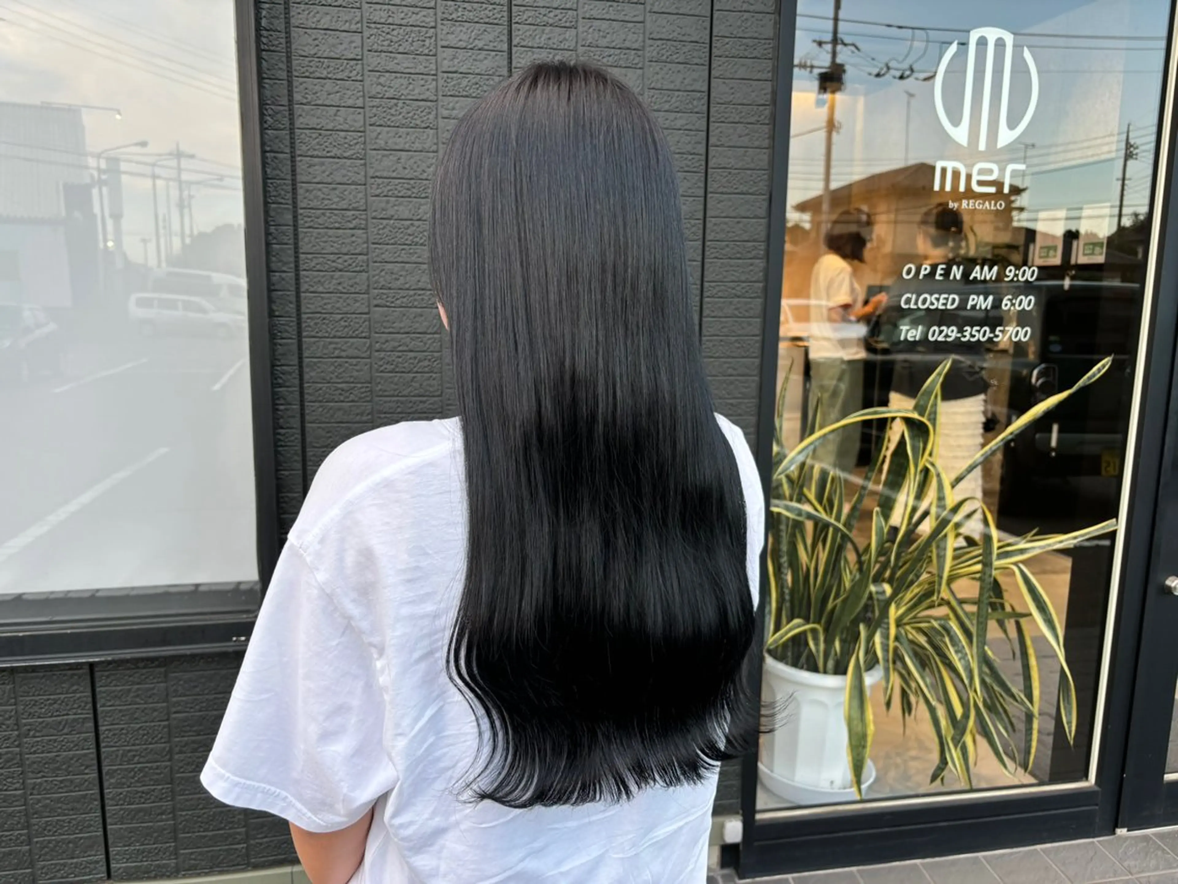 ロング カラー 黒髪 🌷艶感カラー🌷 富施　優花のヘアスタイル