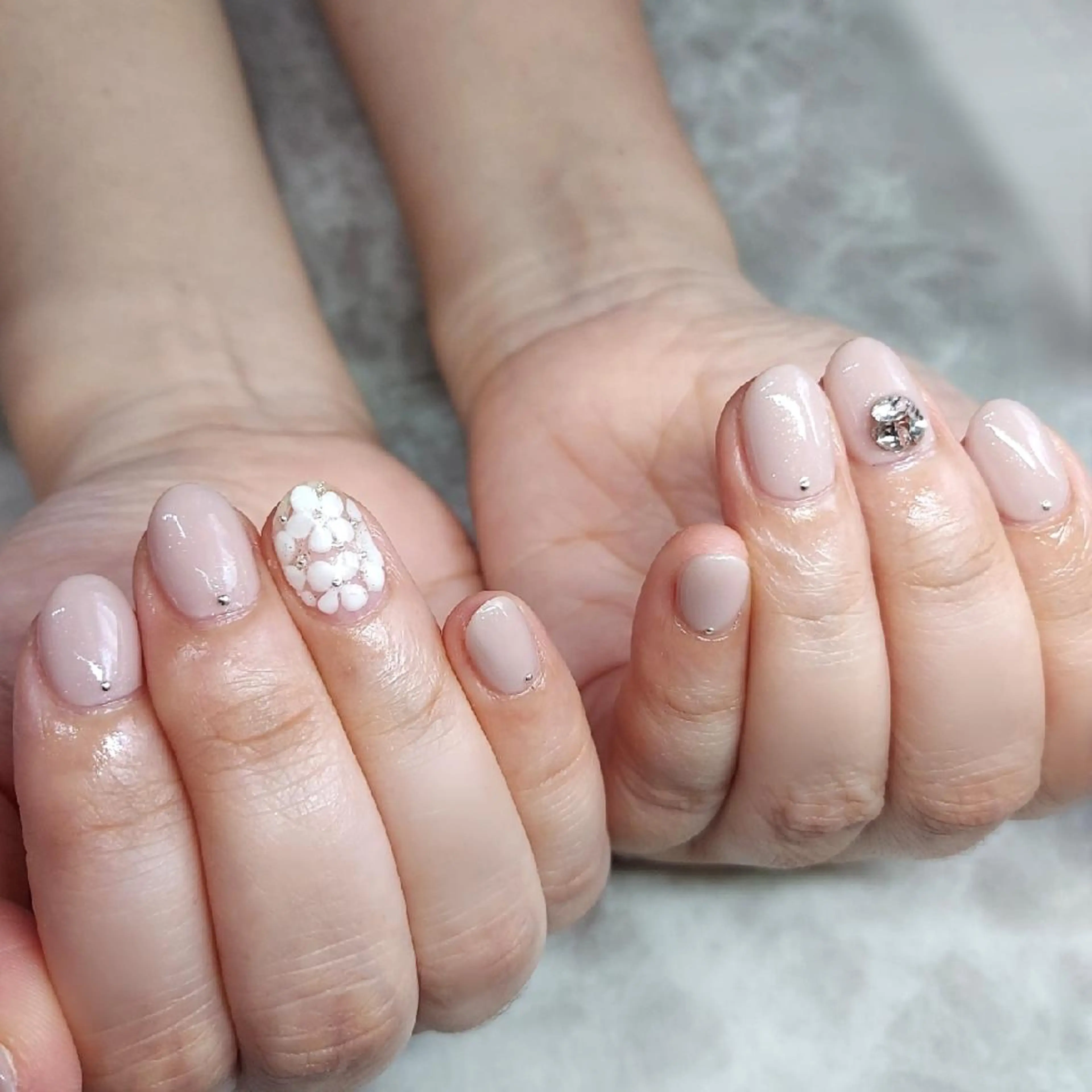 ネイル フラワーネイル マグネットネイル ミラーネイル ニュアンスネイル ハンドネイル 栗東駅 徒歩10分 ネイルサロン ディアのネイルデザイン