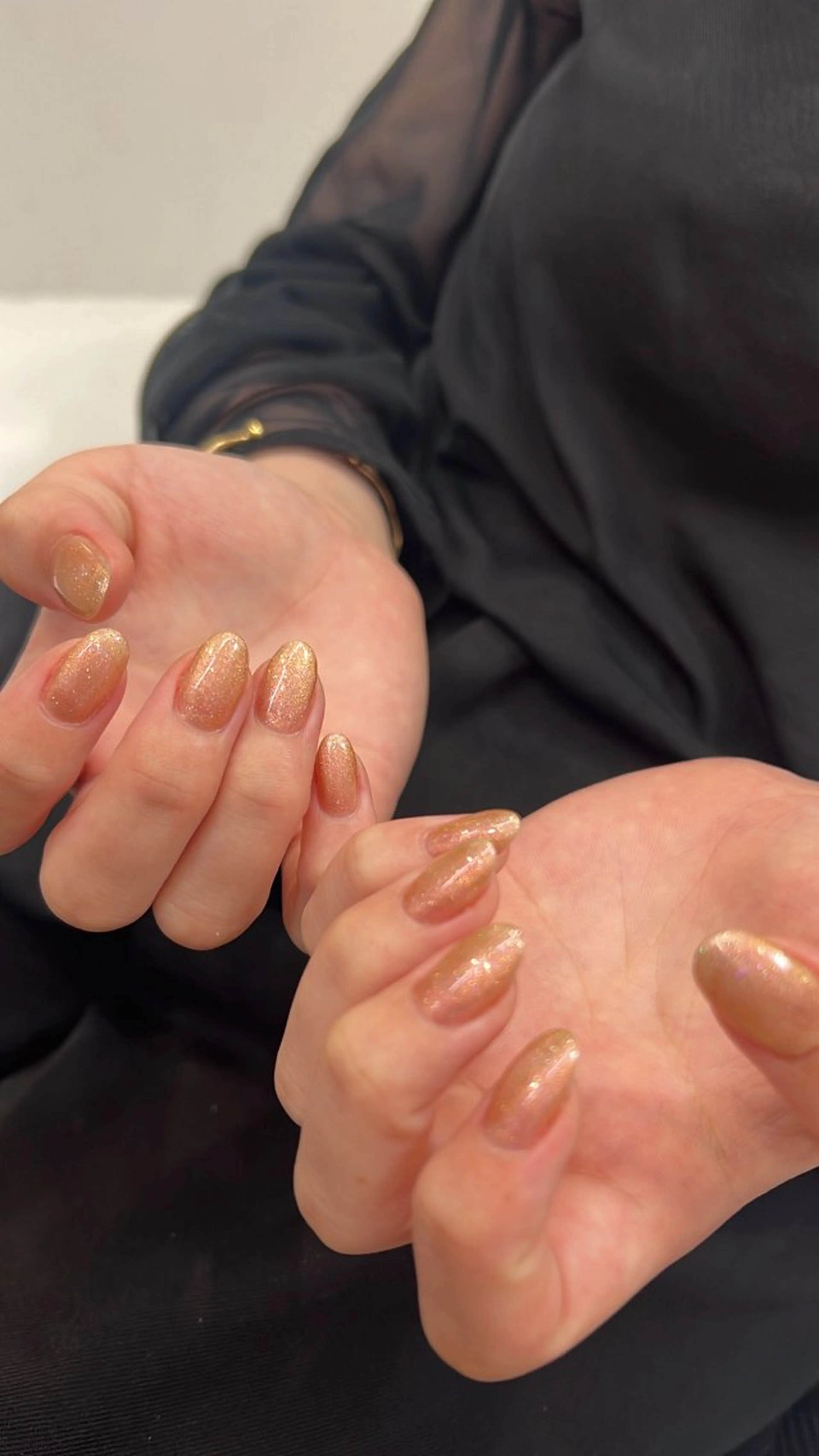 ネイル マグネットネイル オレンジ Lilia Nail nana🕊️🤍のネイルデザイン