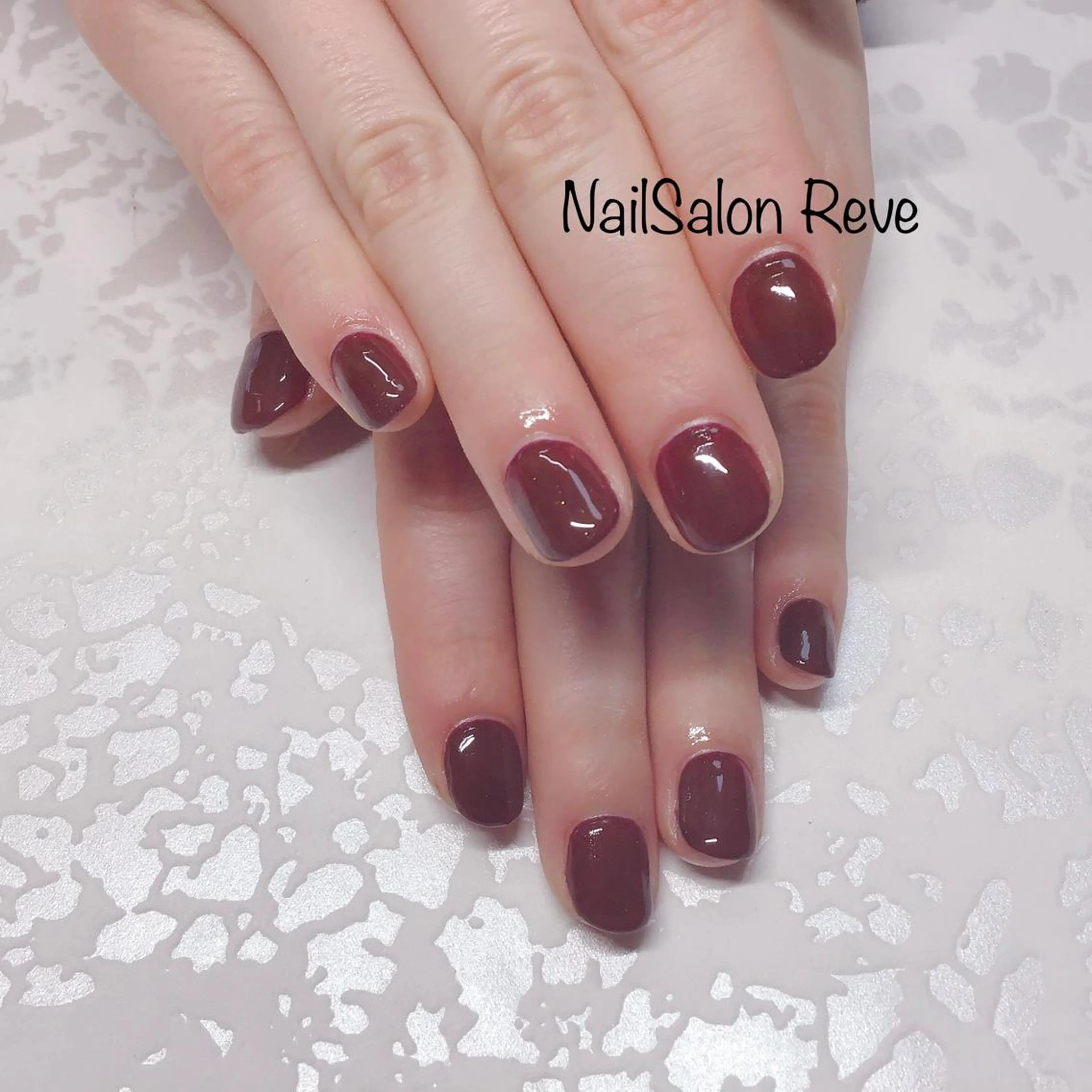 ネイル ボルドー ブラウン ワンカラーネイル ハンドネイル NailSalon Reveのネイルデザイン