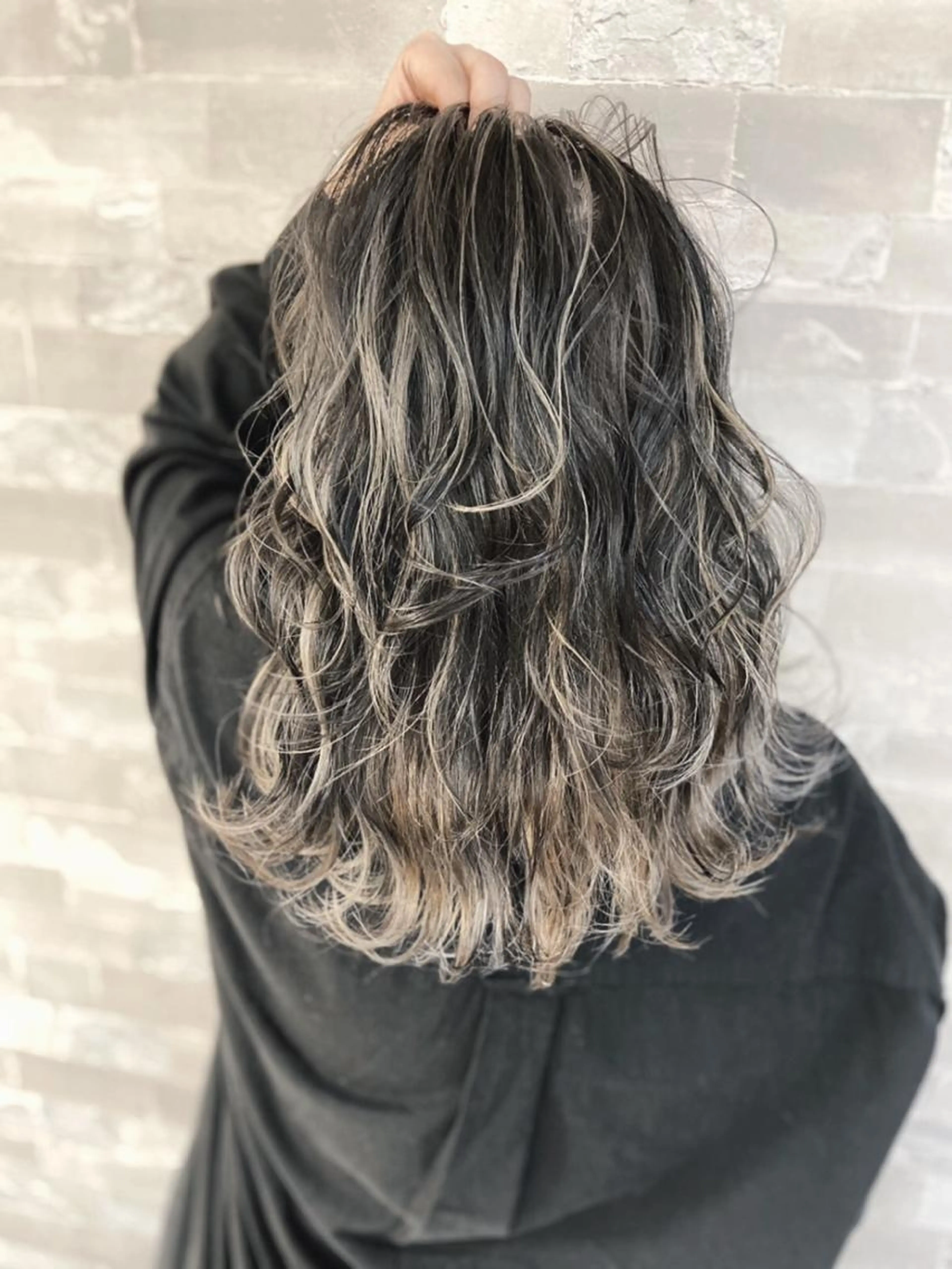 バレイヤージュカラーカットの写真