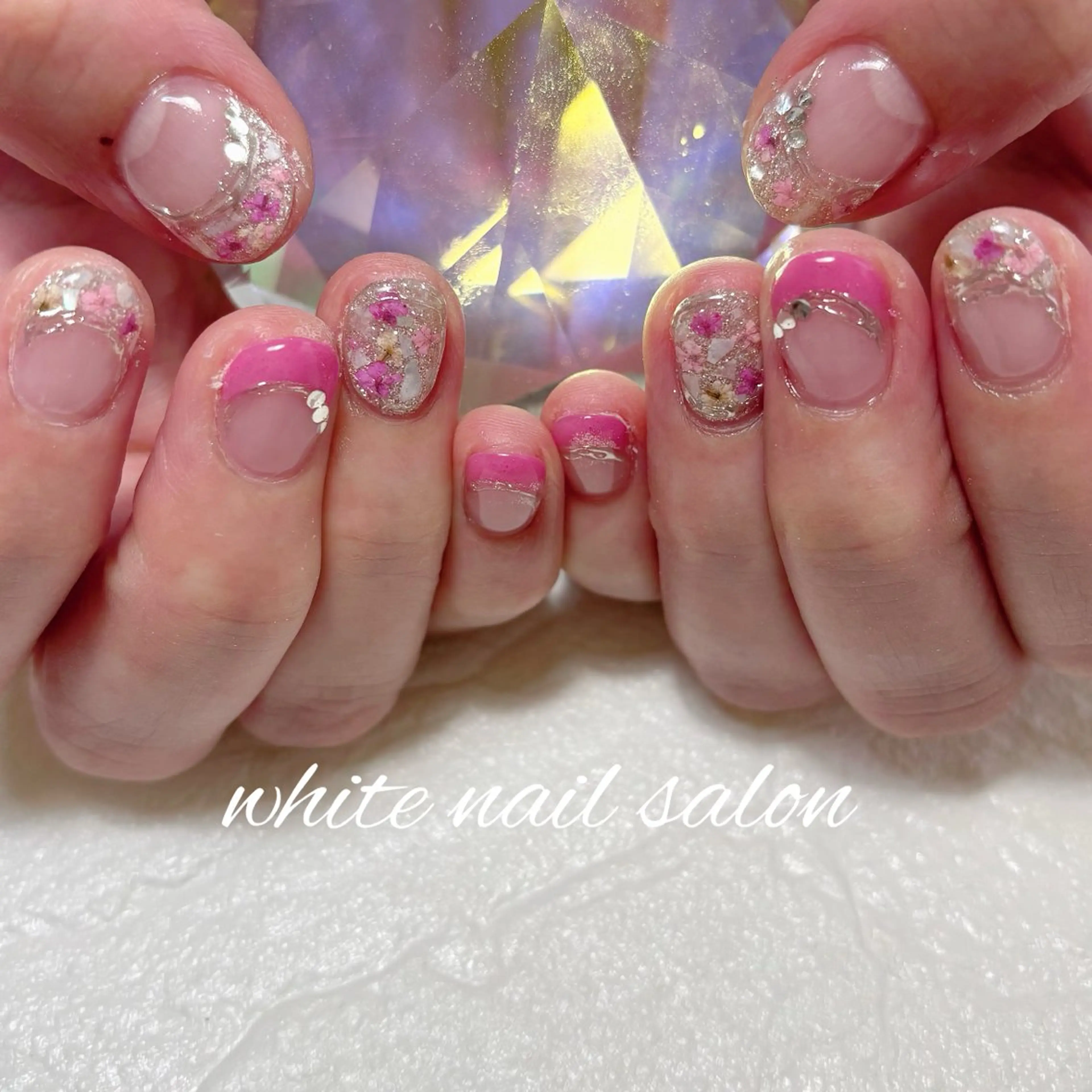 ネイル フットネイル 持ち込み ホワイト ハンドネイル white nail salonのネイルデザイン