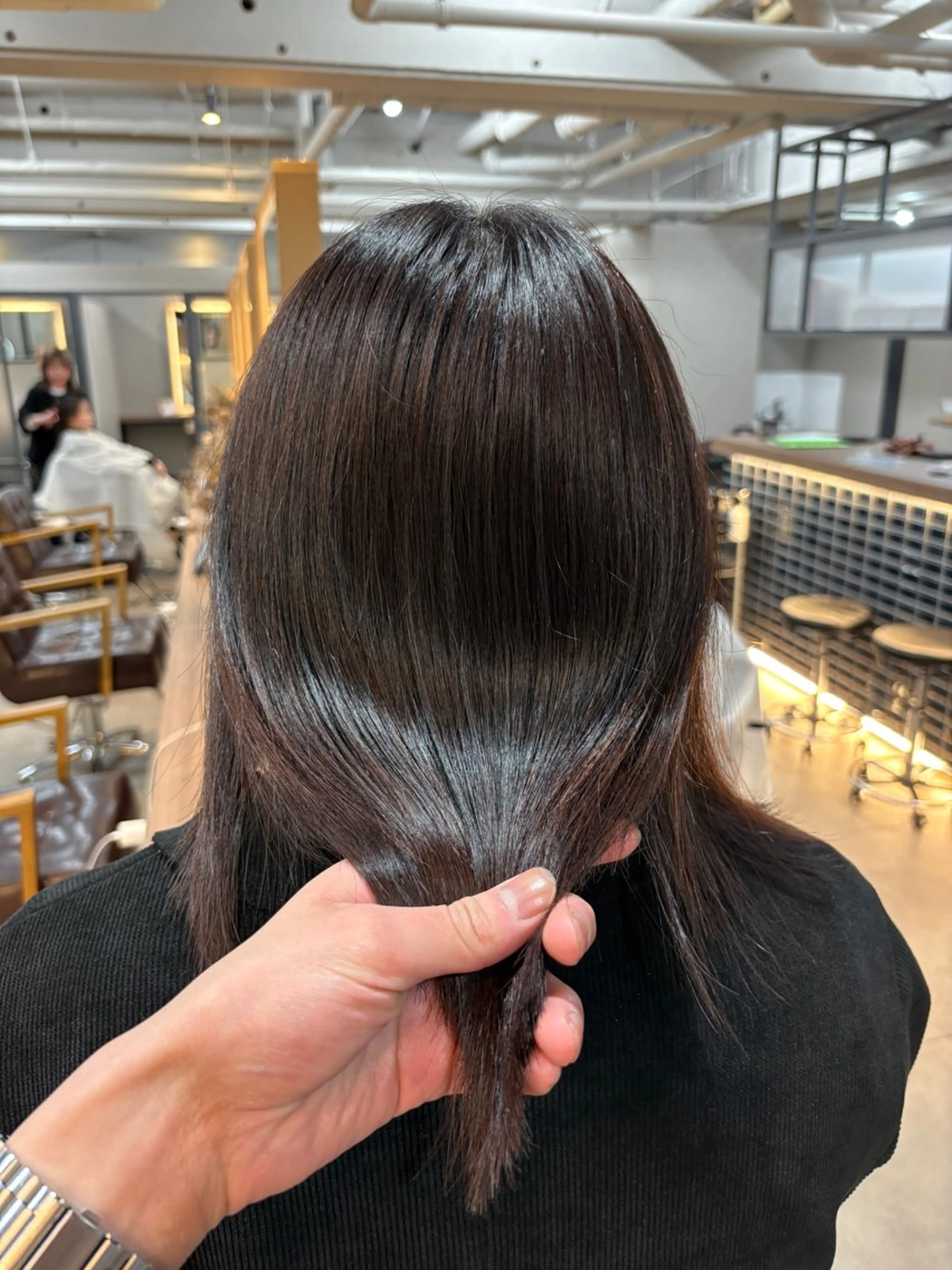ミディアム 髪質改善 ヘアカラー 💎艶髪／美髪特化 世麗💎のヘアスタイル