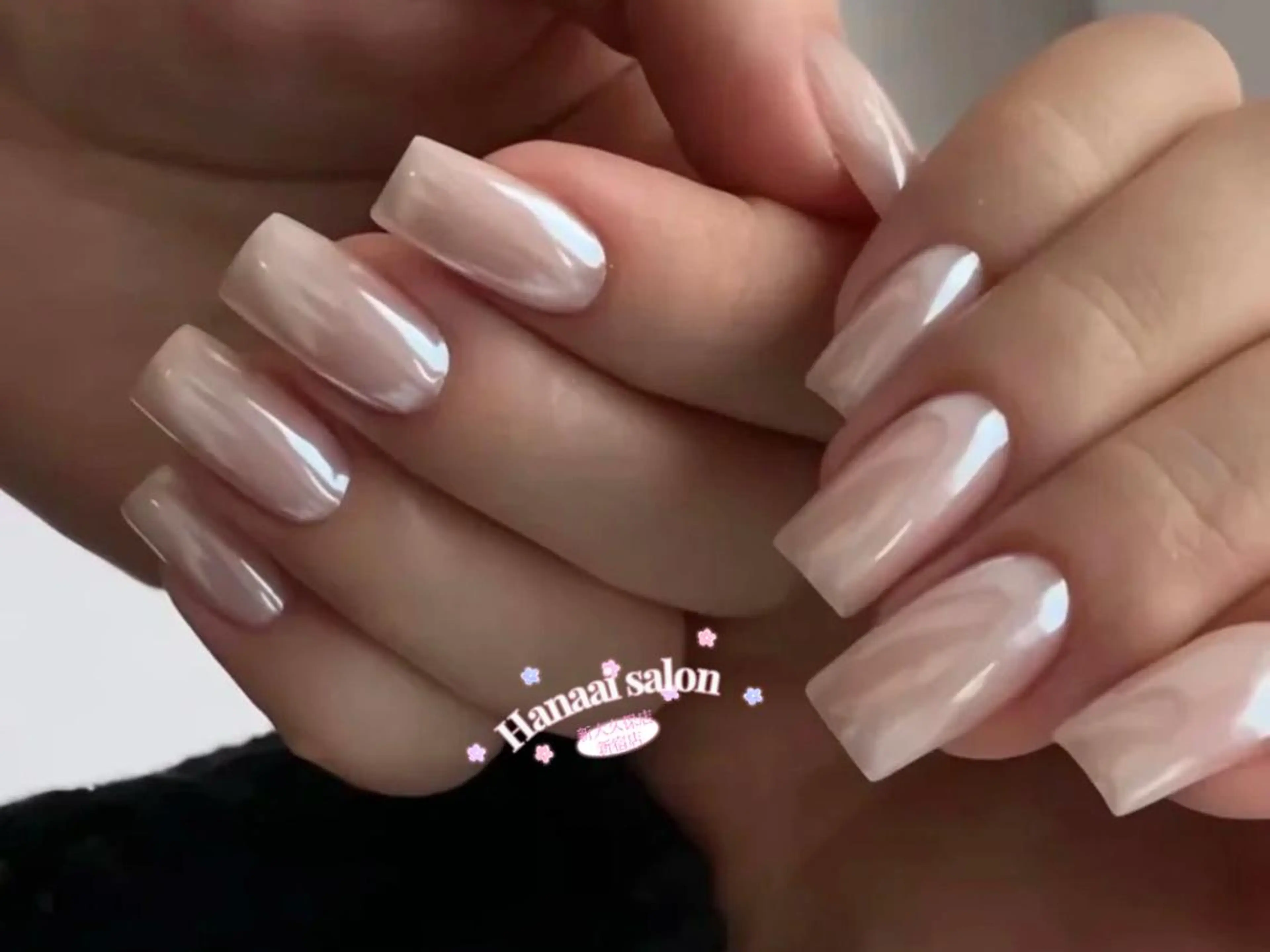 ネイル アートネイル フラッシュネイル フットネイル ジェルネイル グラデーション Hanaai Salonスニタのネイルデザイン