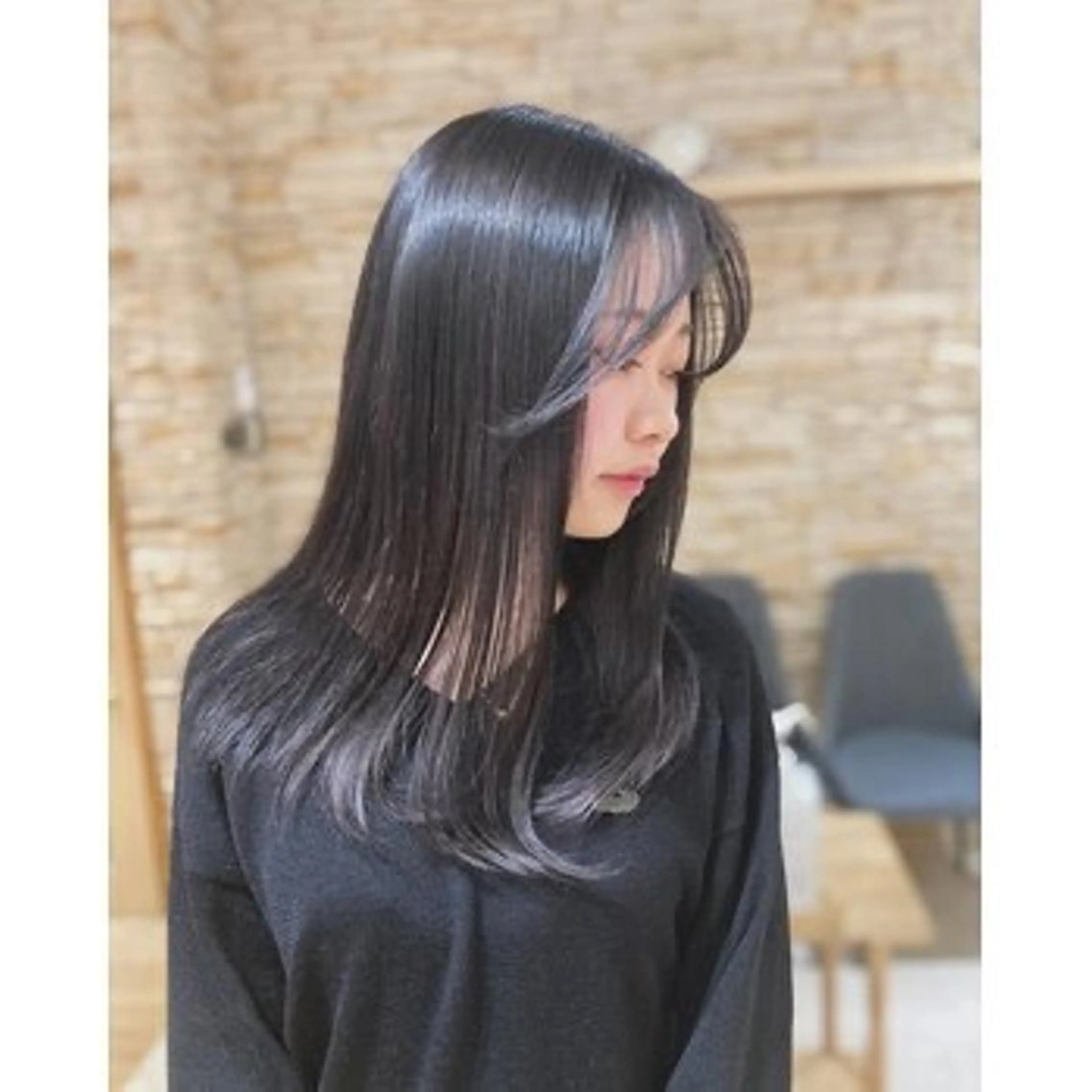 ミディアム カラー カット 縮毛矯正 AROMA awanoのヘアスタイル