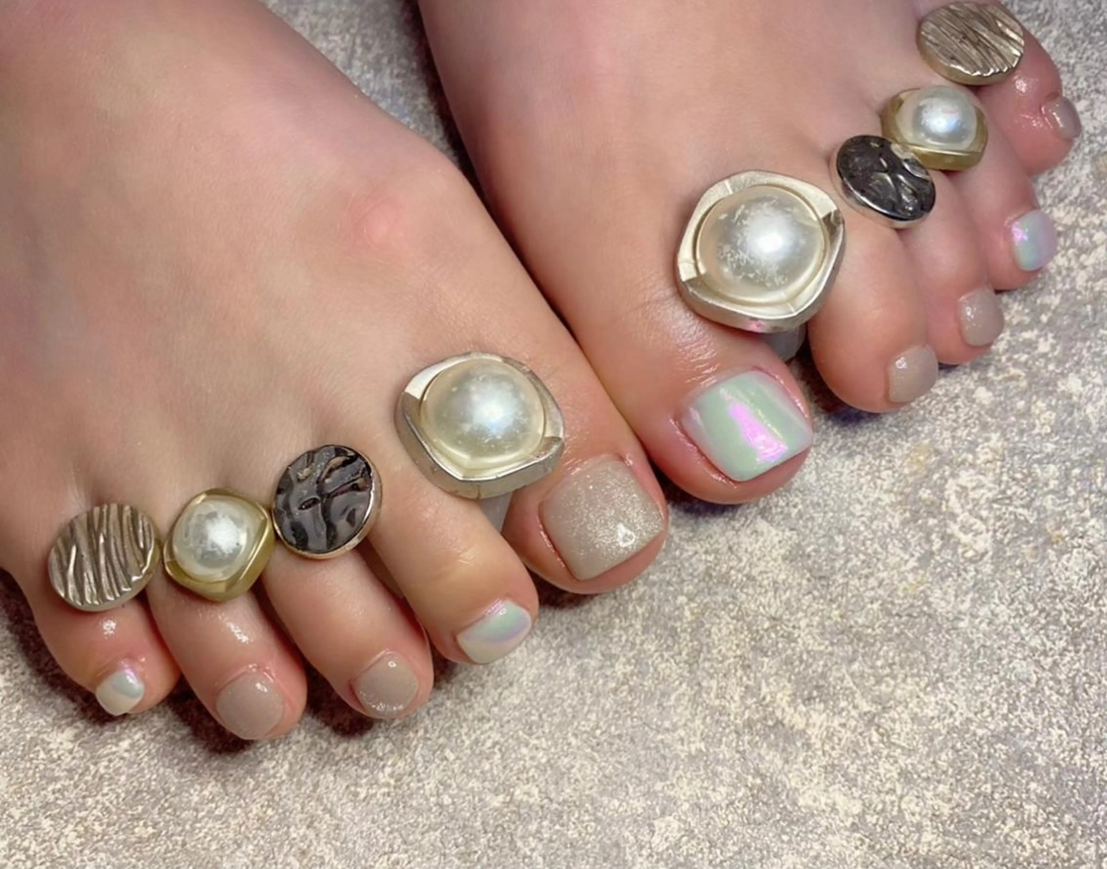 ネイル オーロラネイル ジェルネイル マグネットネイル フットネイル Lino+ ネイル&よもぎ蒸しのネイルデザイン